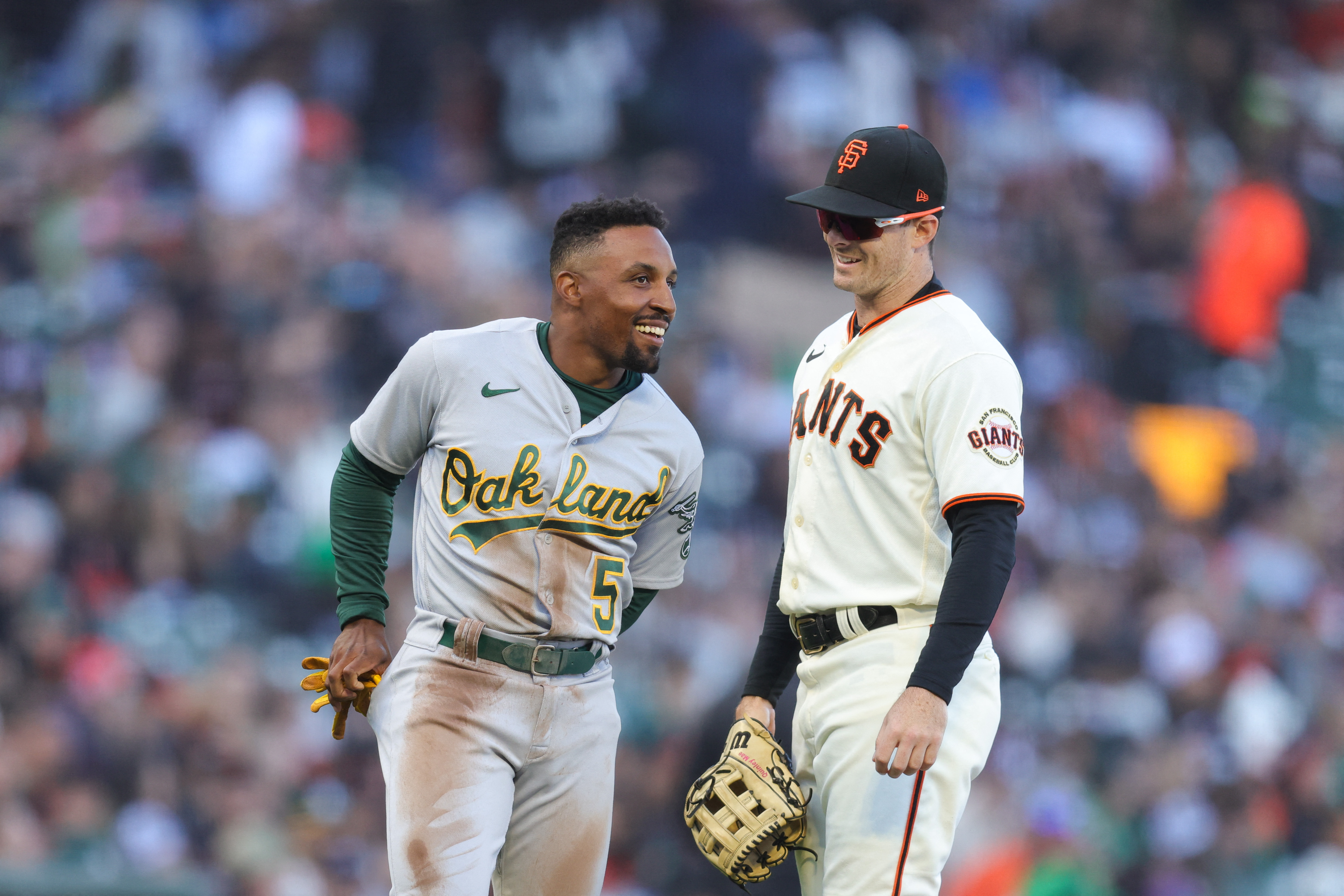 Pinch-hitter Austin Slater hits go-ahead 2-run homer in 6th, Giants beat  Athletics 8-3