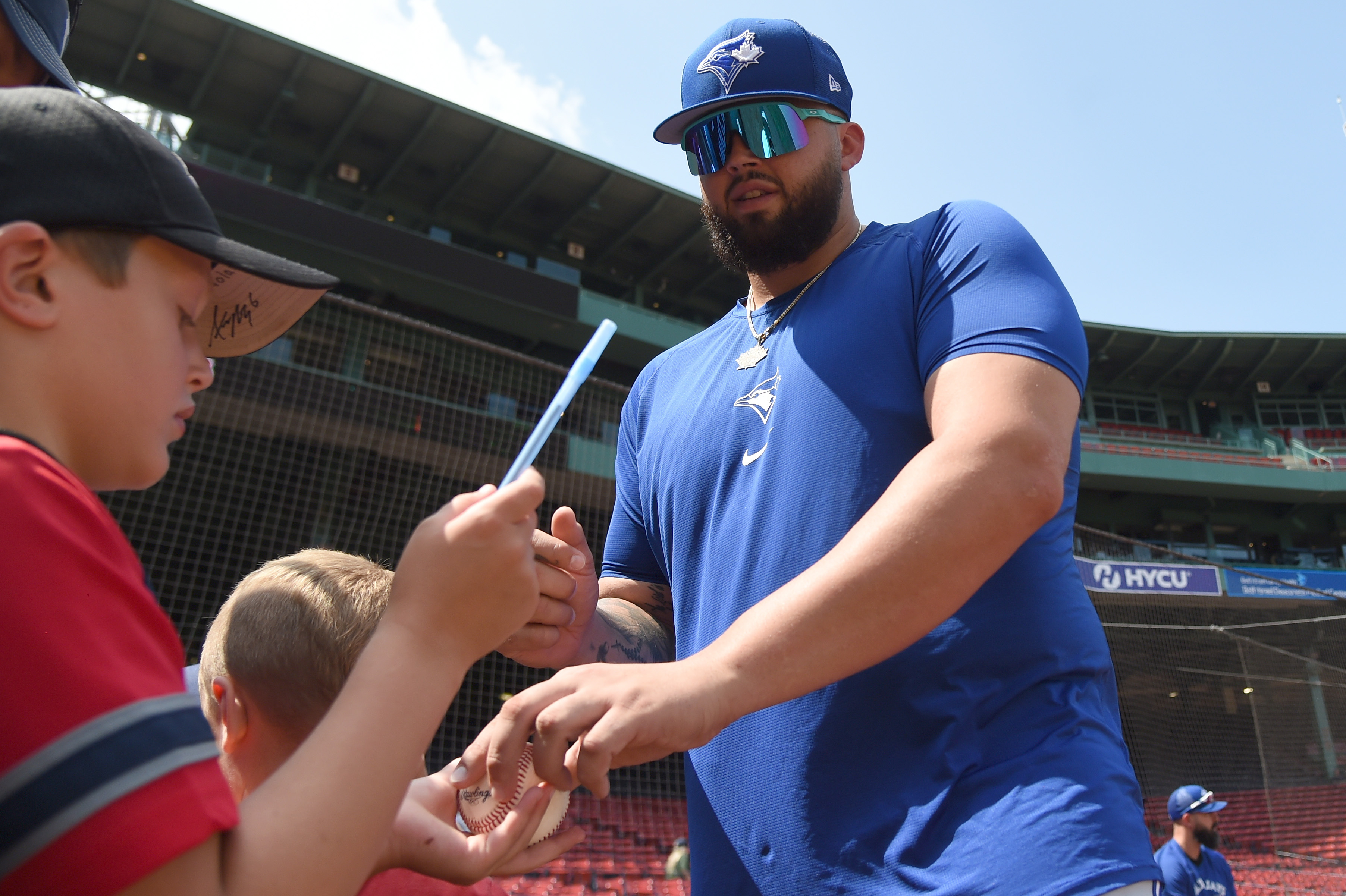 Blue Jays' Jansen day to day with right wrist inflammation