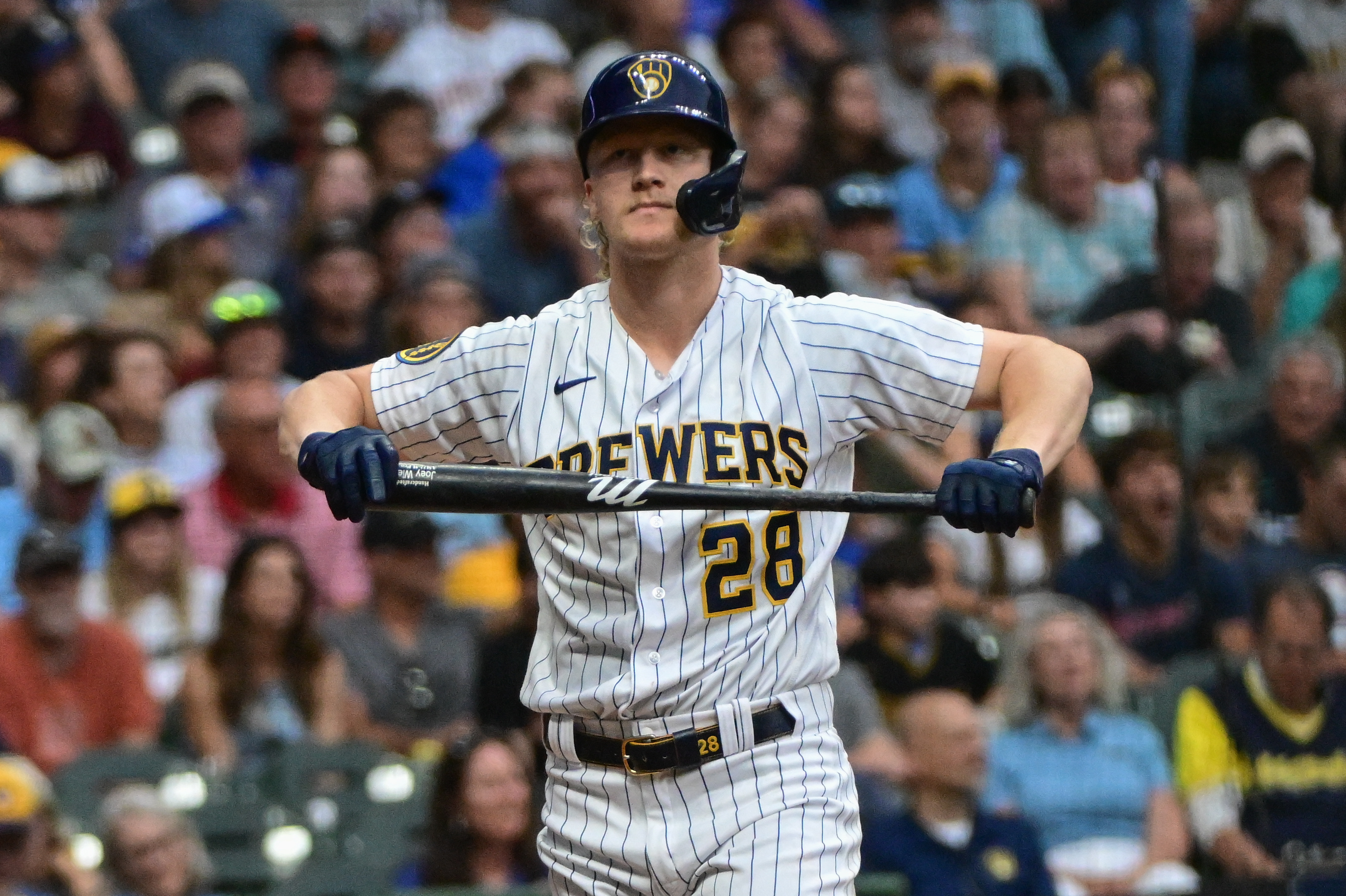 Perkins hits RBI single in 10th to lift Brewers to 3-2 win over Pirates