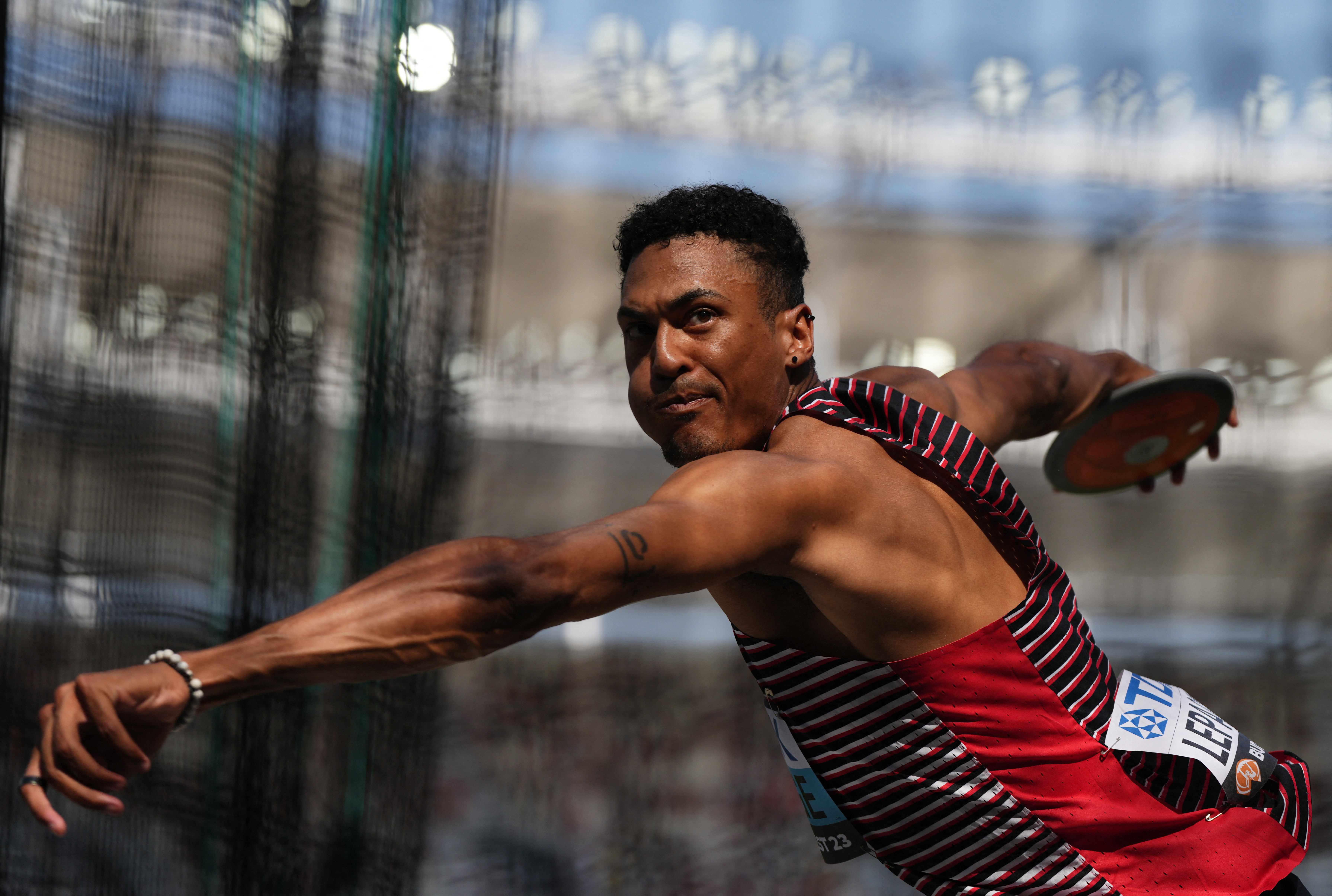 Athlete champions for women's decathlon in Olympics