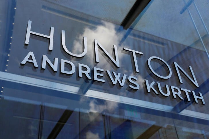 Paul Hastings EU Privacy Leader Jumps To Hunton Andrews Kurth In London ...