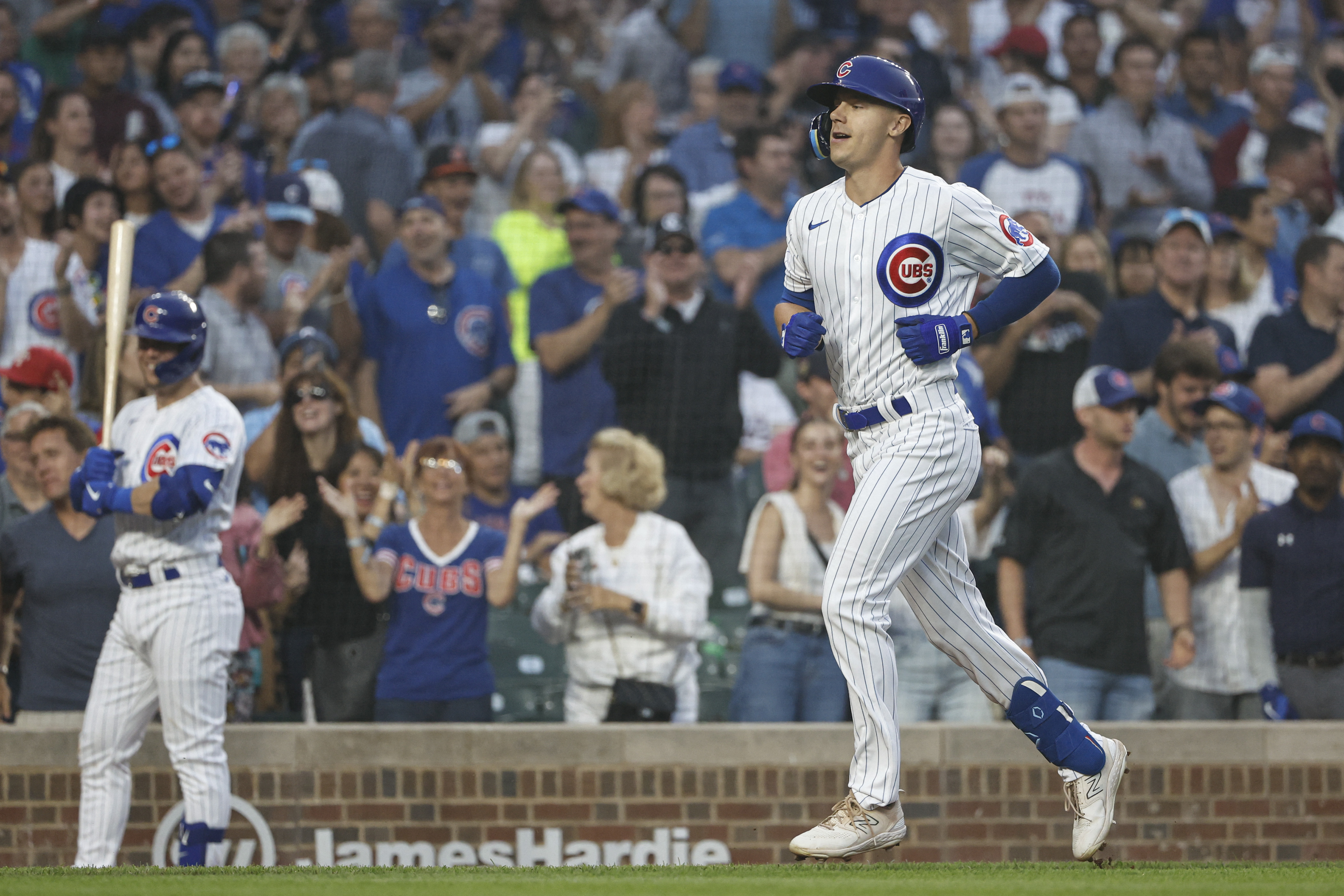 Castellanos, Sosa and Harrison go deep to help the Phillies beat Cubs 8-5