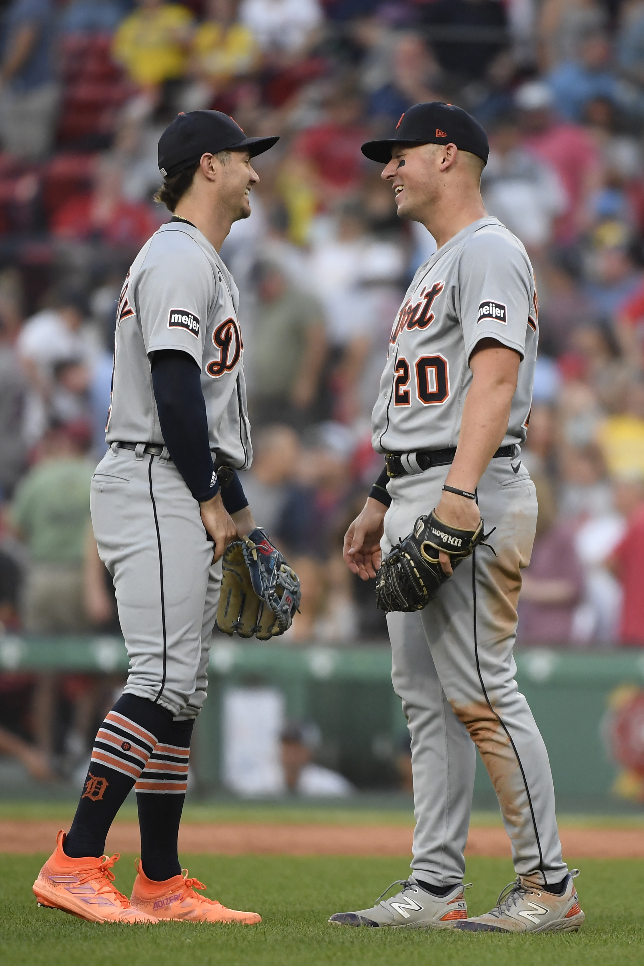 Kerry Carpenter (2 HRs), Tigers upend Red Sox