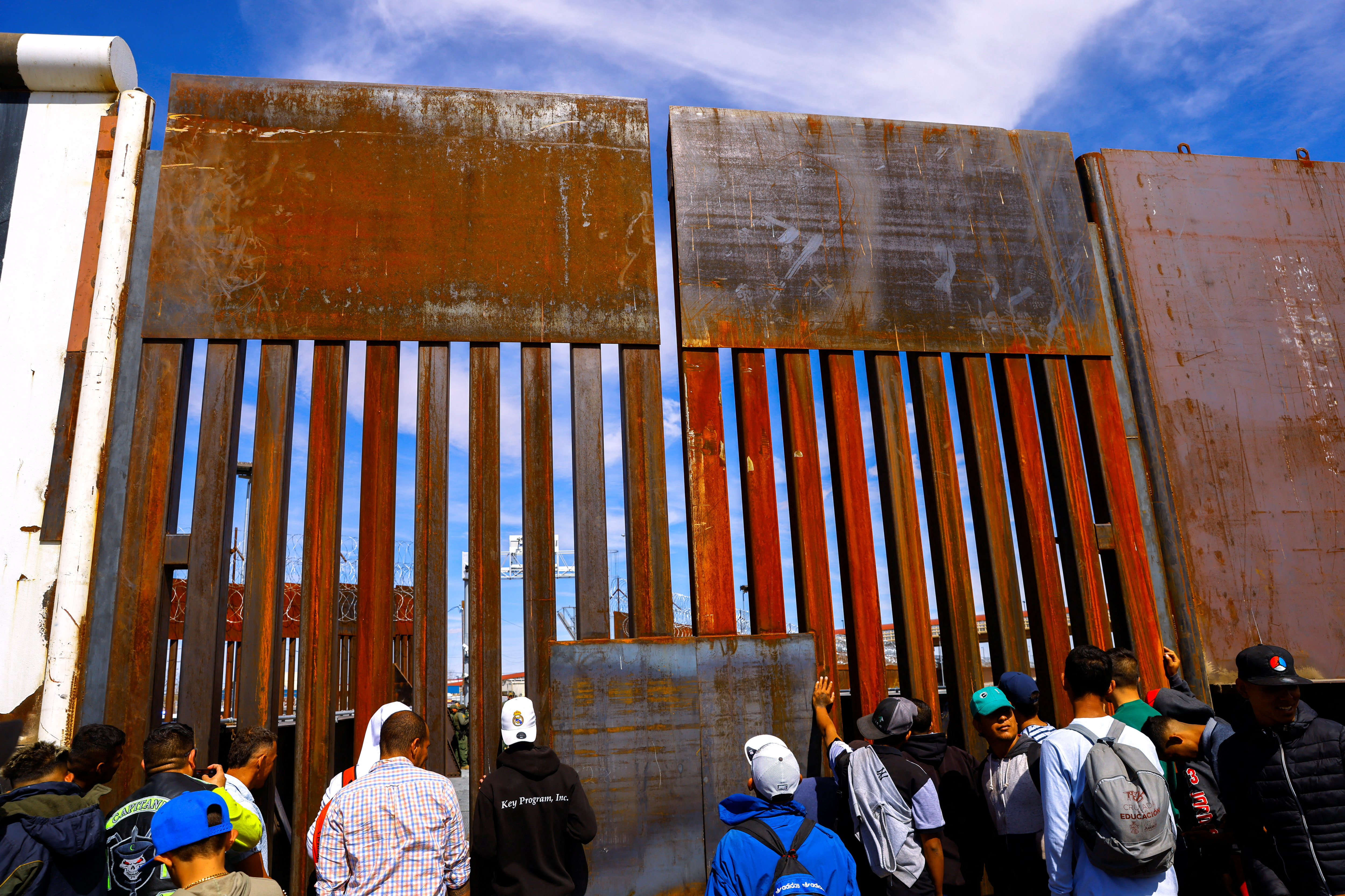 Protest at the Paso del Norte international bridge