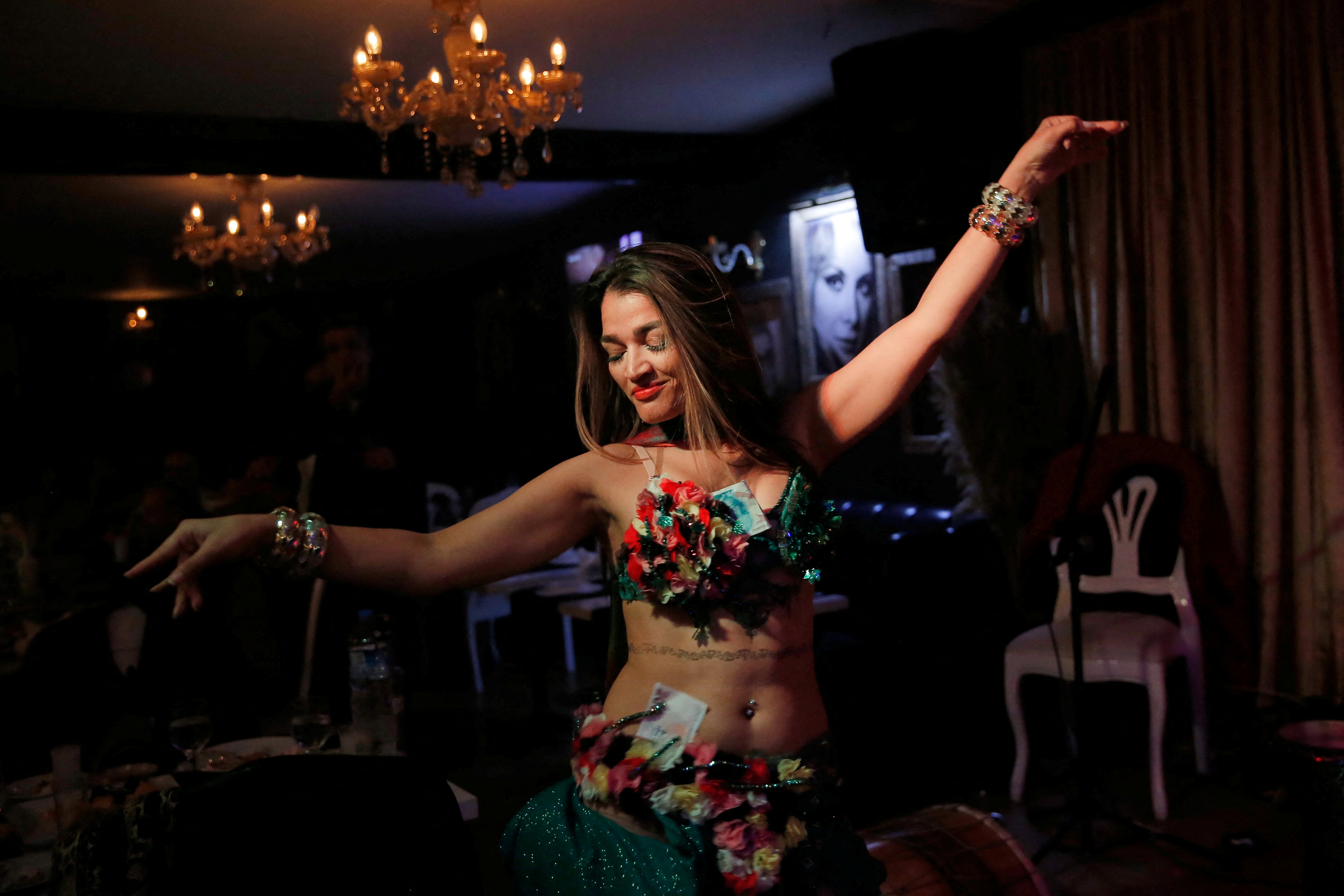 Turkish Belly Dancer Sex - Iranian dancer in Turkey says she believes protests will end Tehran's  'cruelty' | Reuters