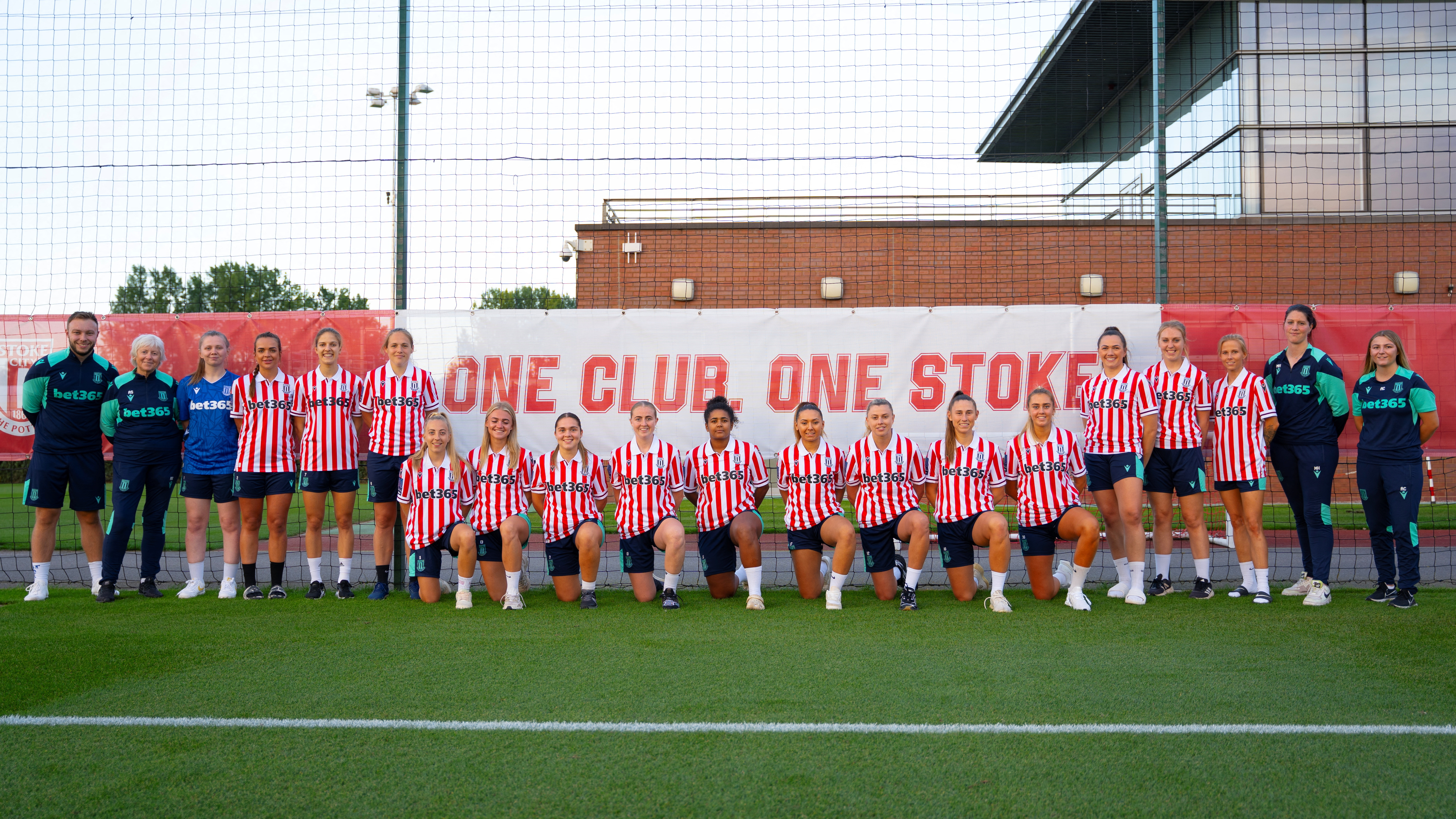 Outside World Cup, women pro soccer players struggle to make ends