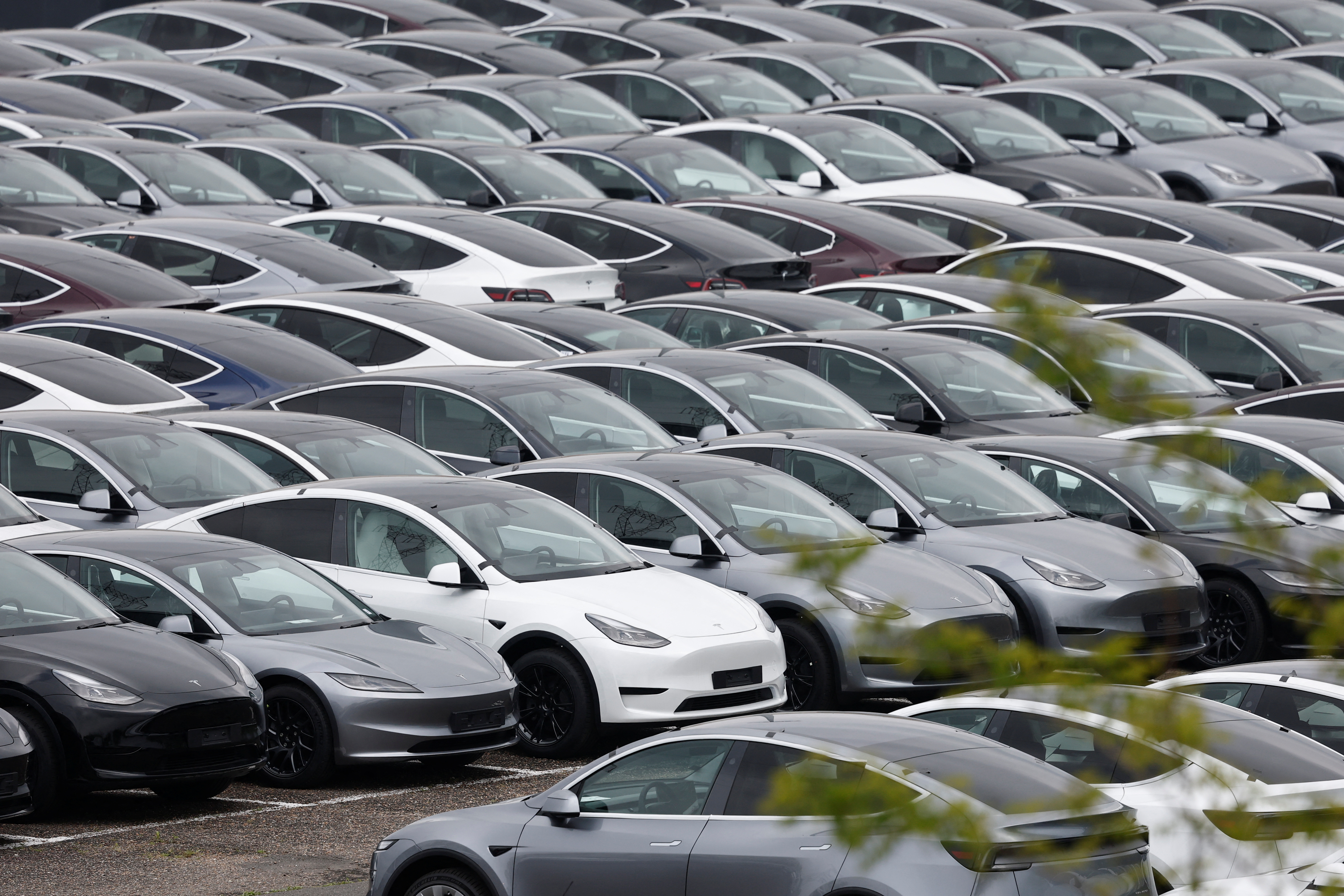 Tesla continues its financial downturn even after Elon Musk's White House exit