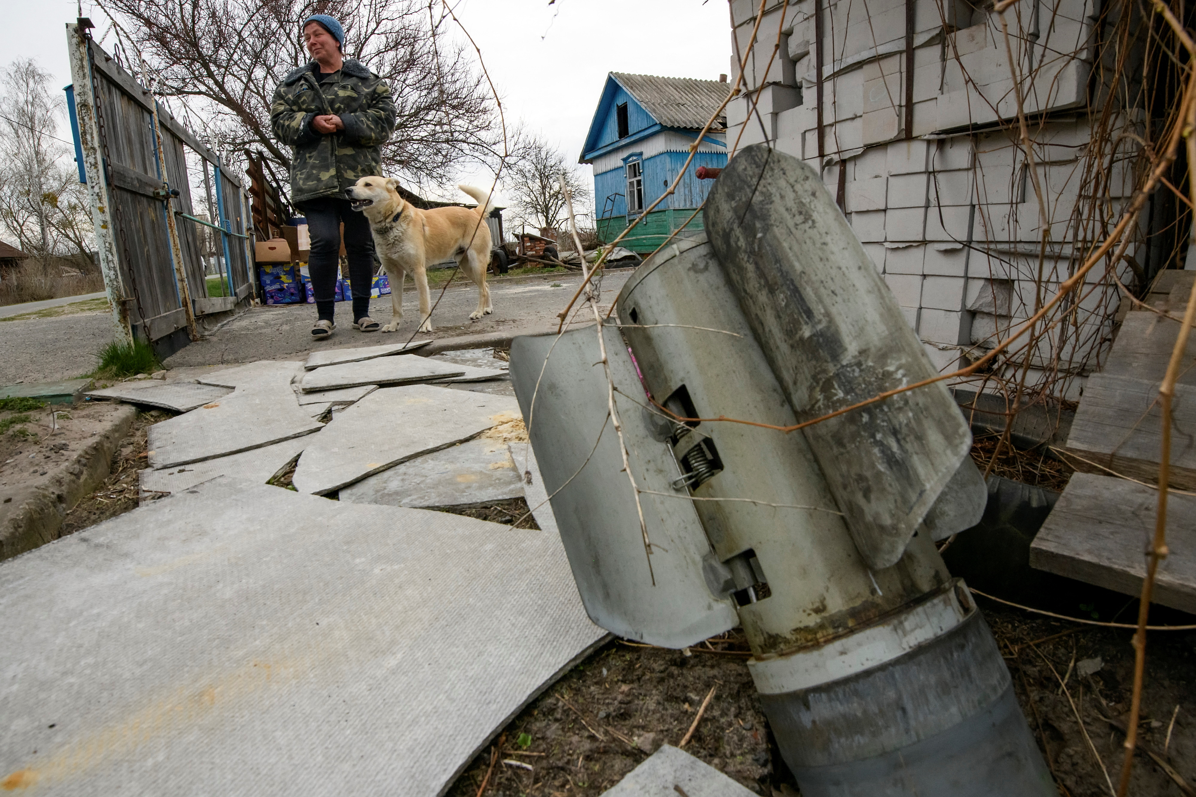 Russia's invasion of Ukraine continues, in Kukhari