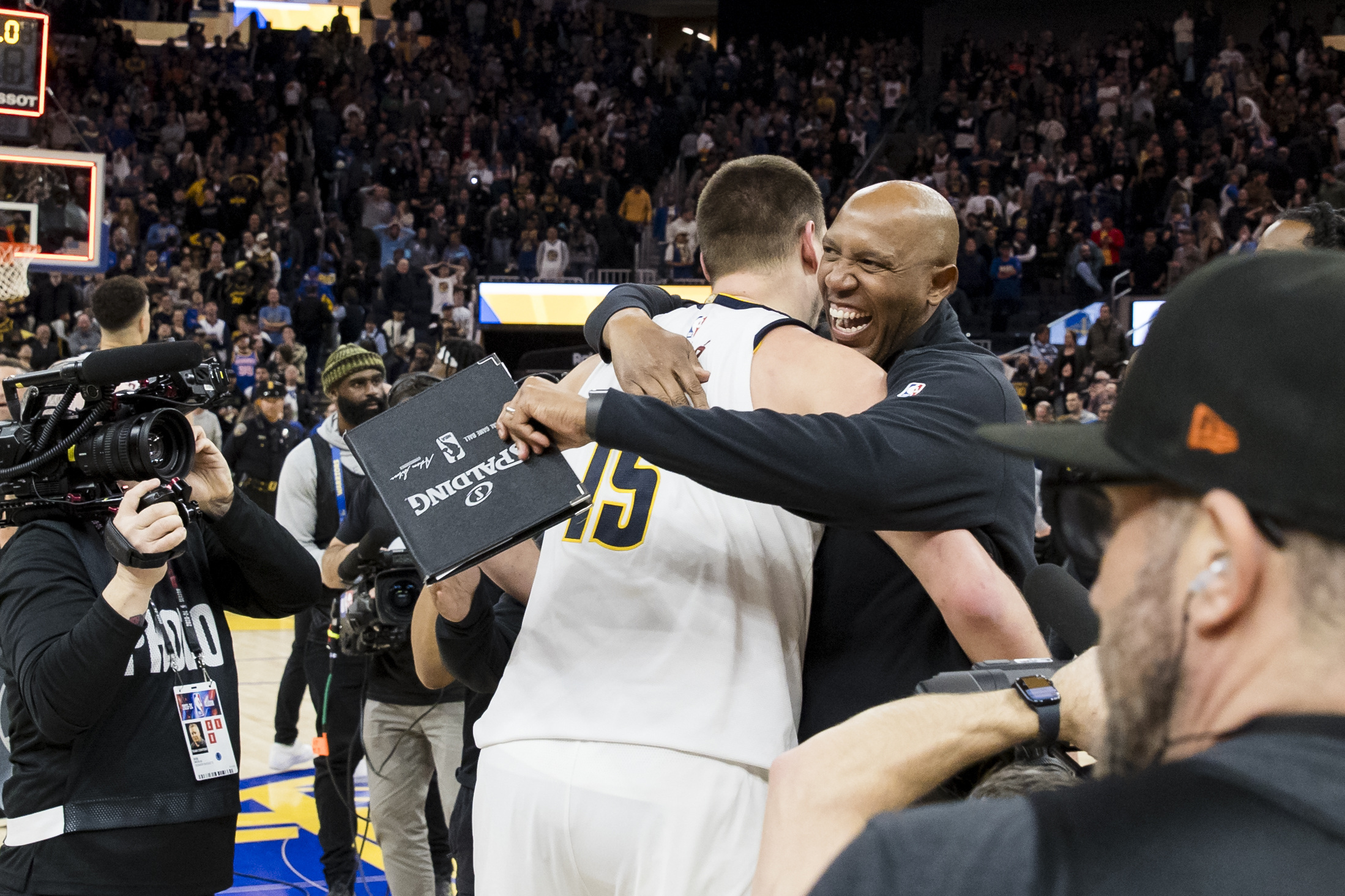 Nuggets stun Warriors on Nikola Jokic's buzzer-beater | Reuters