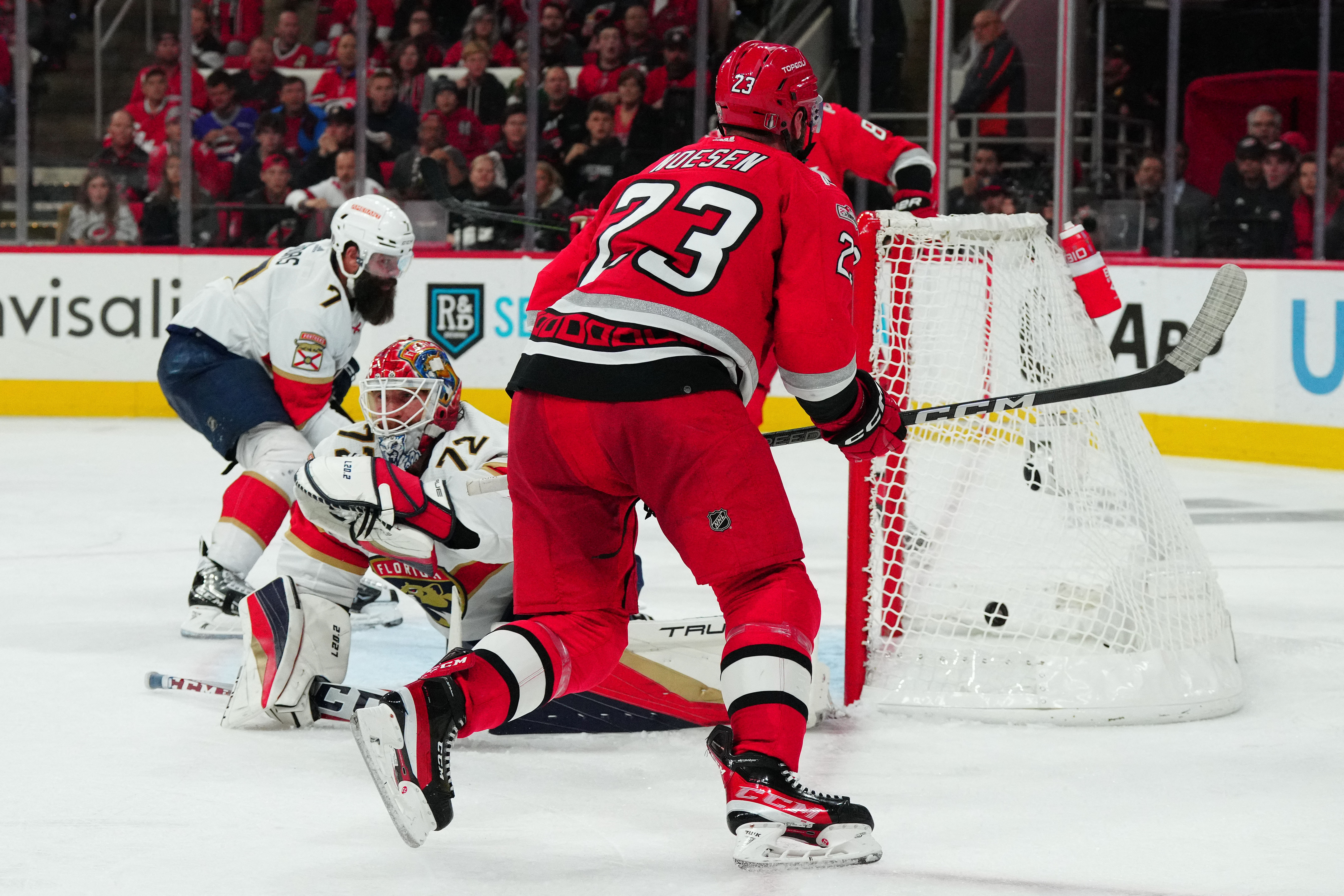 ECF, Game 1: Florida Panthers 3, Carolina Hurricanes 2 (4OT)