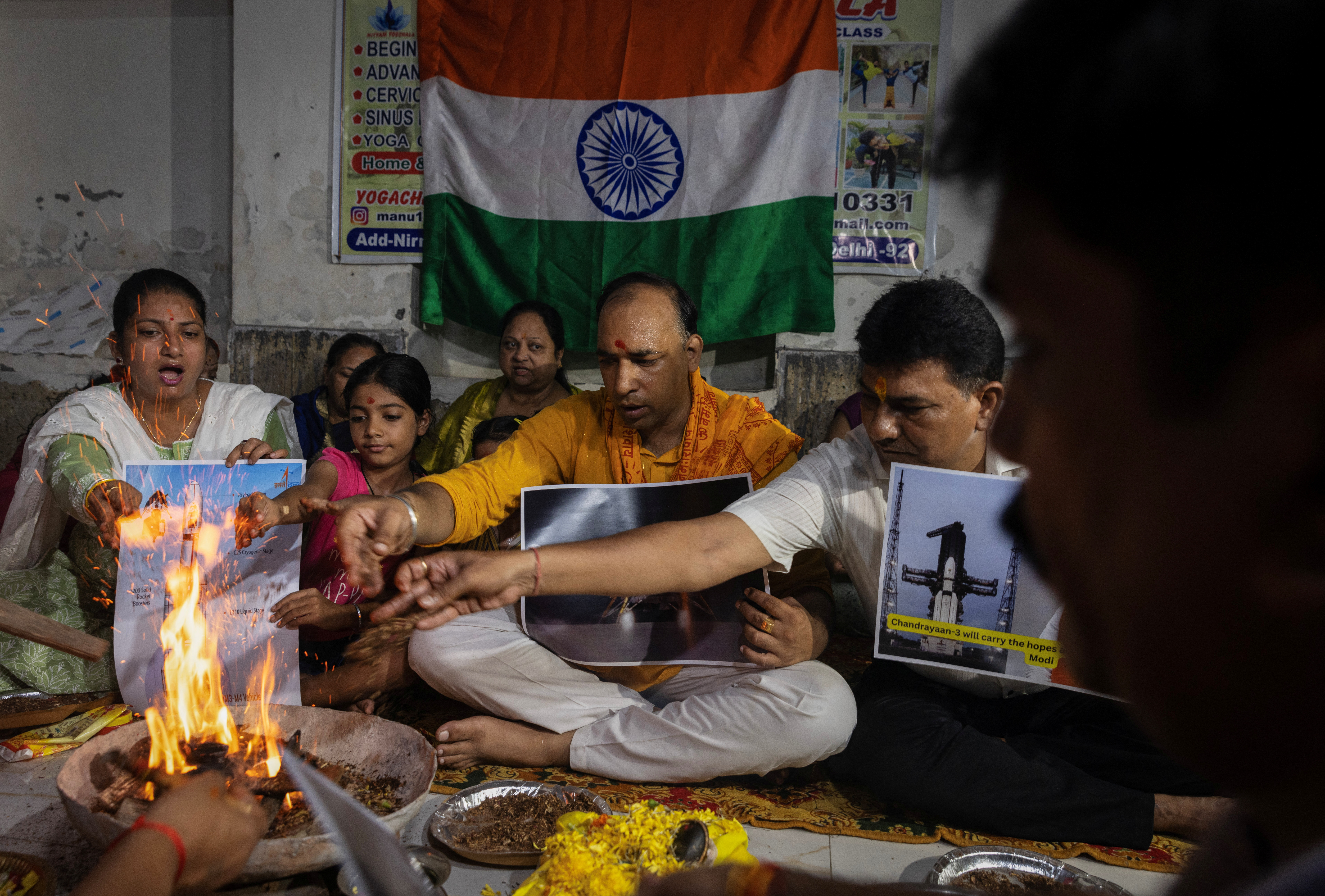 India Makes Historic Landing on Moon’s South Pole, Boosting Lunar Exploration and Space Power