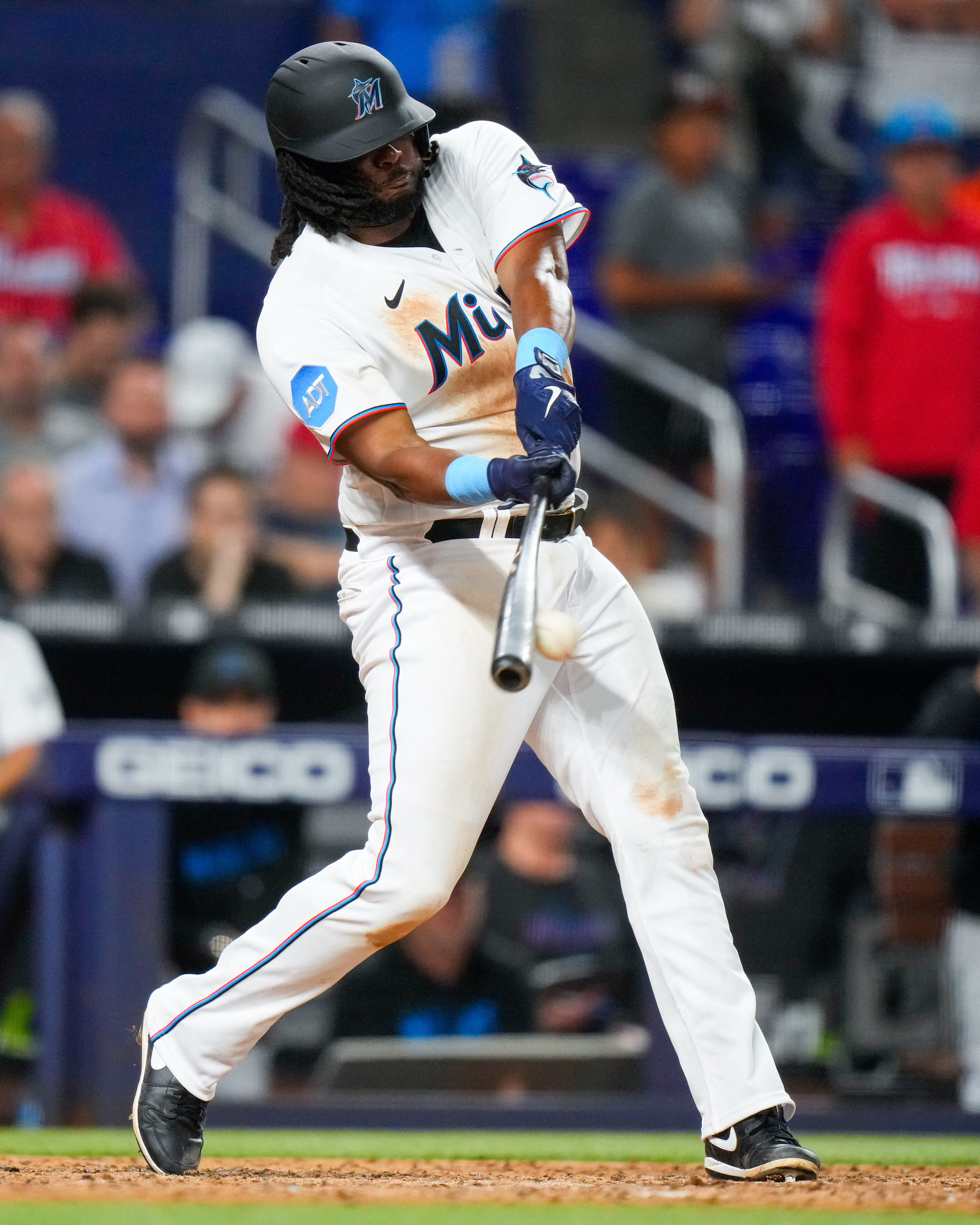 MLB roundup: Marlins rally repeatedly, beat Phils in 12