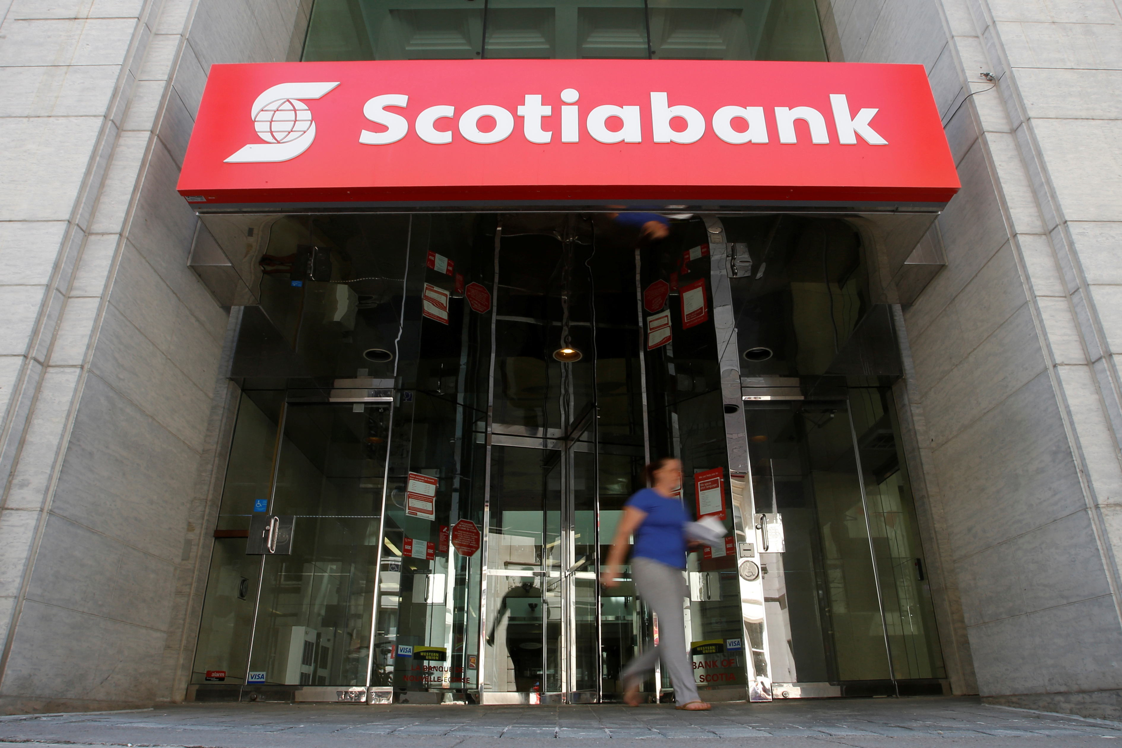 Retail bank. Scotiabank. Scotiabank Канада. Bank of Nova Scotia. Банки Москвы.