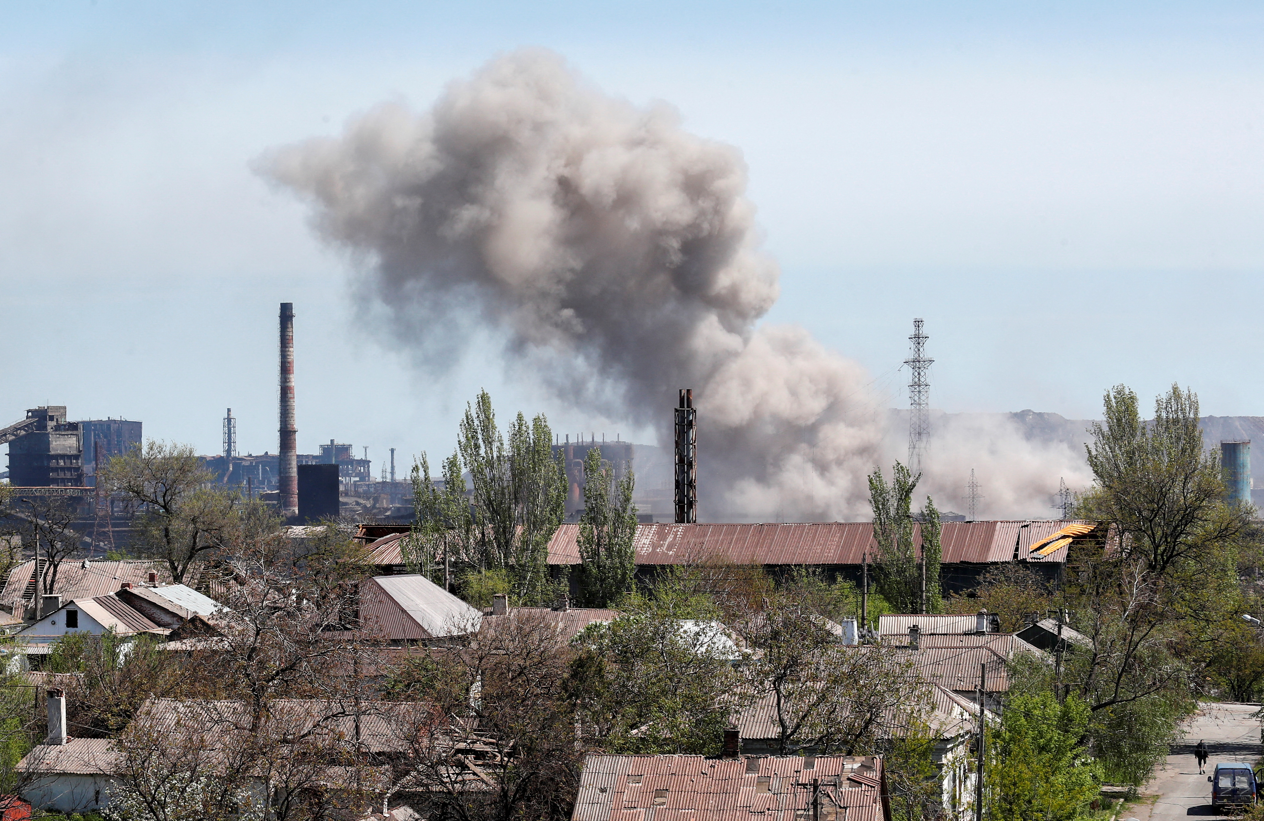 Näkymässä Azovstalin rauta- ja terästehtaan tehdas Mariupolissa