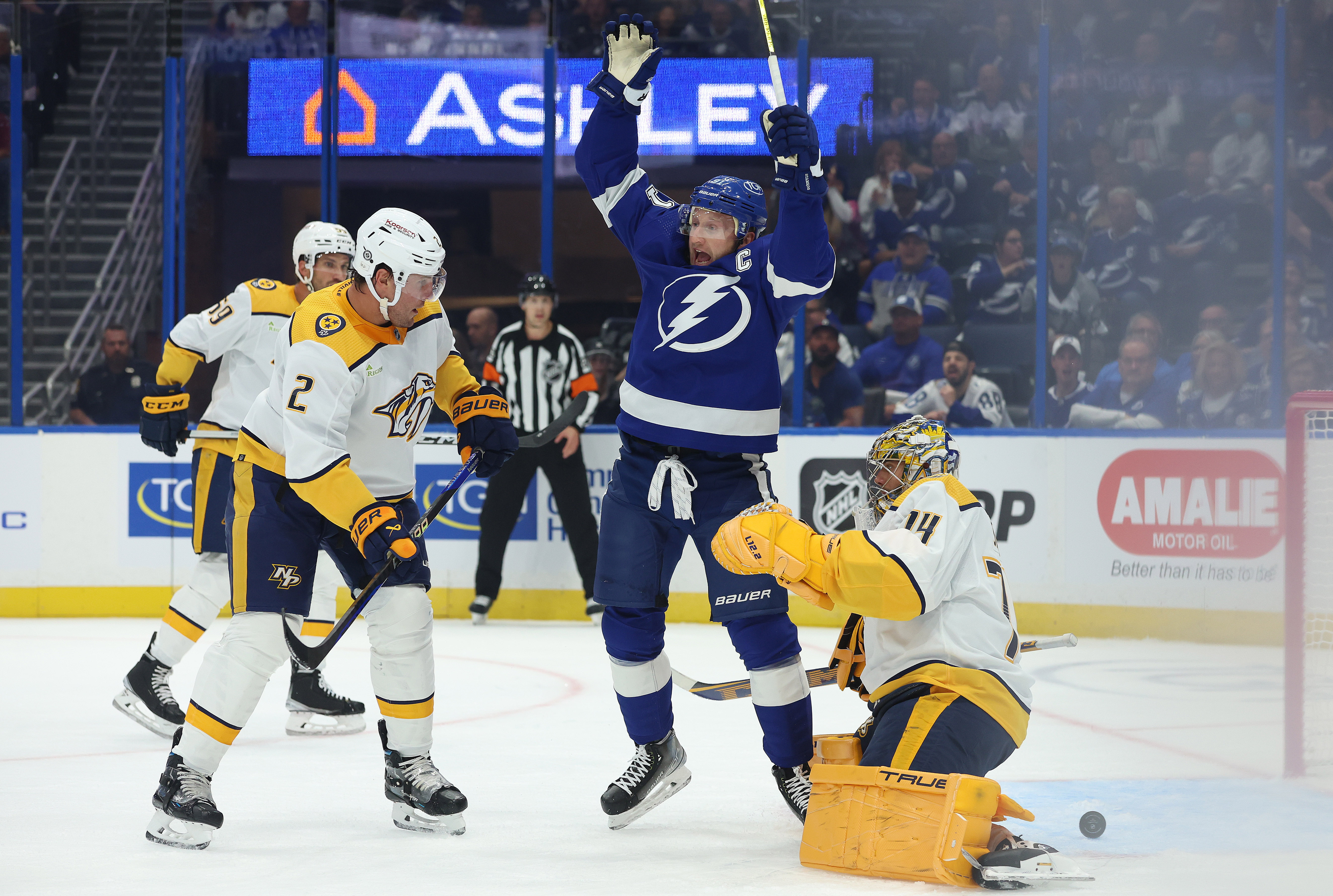 Nashville Predators vs Tampa Bay Lightning: How to watch NHL