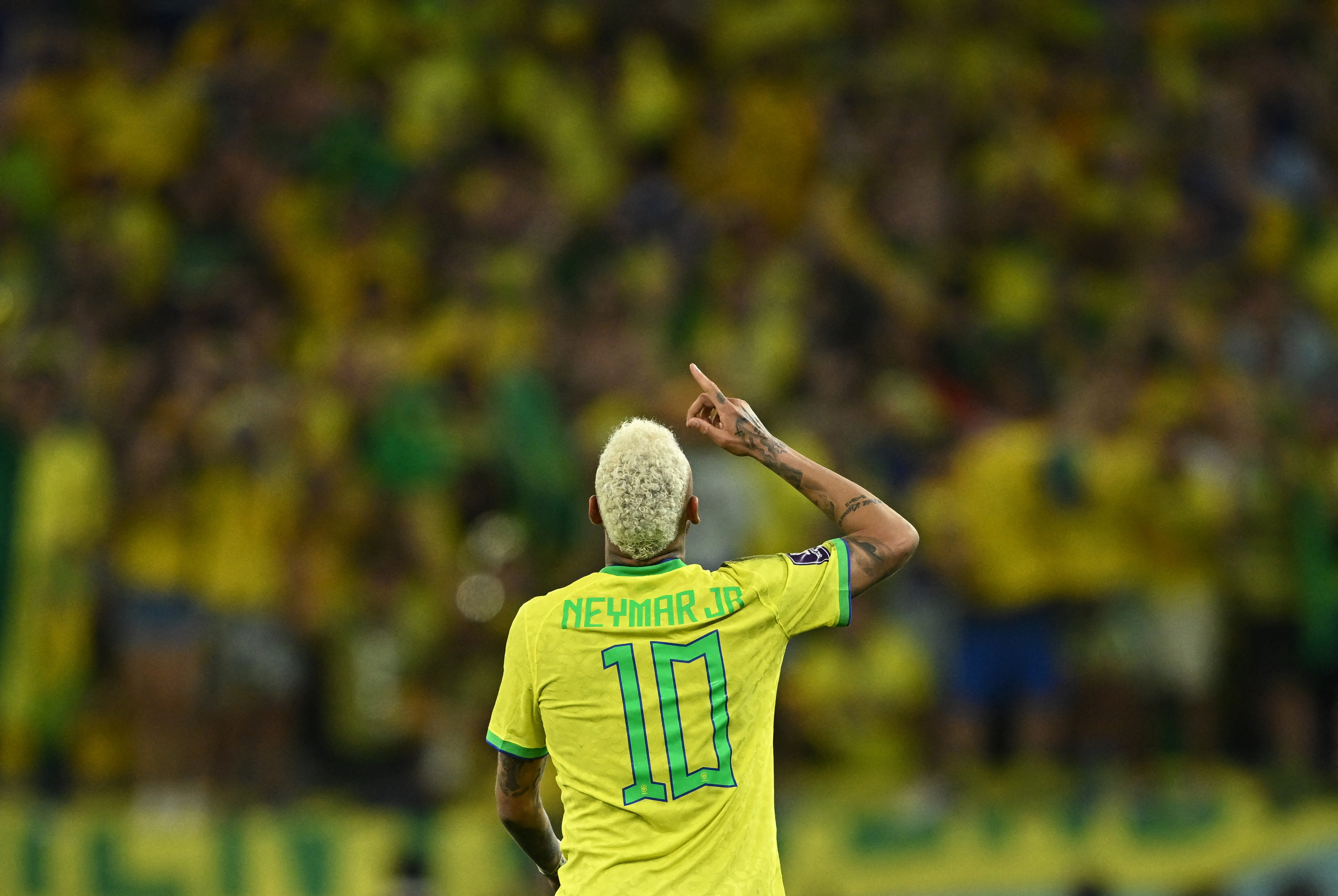 Brazil and Neymar Advance to World Cup Quarterfinals - The New York Times