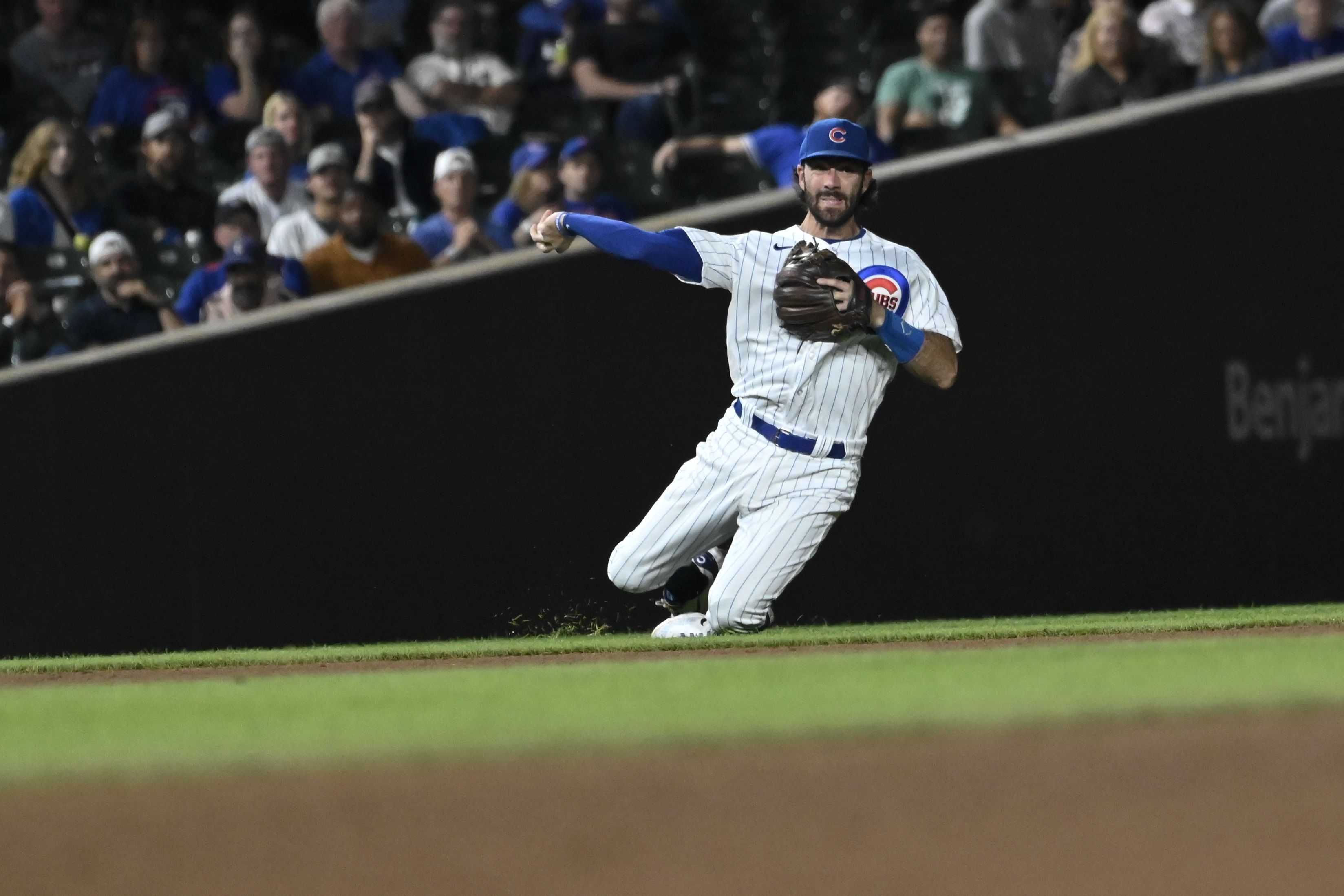 Chicago Cubs' 3-game winning streak ends as 2 errors prove costly in an 8-2  loss to the Texas Rangers – Orlando Sentinel
