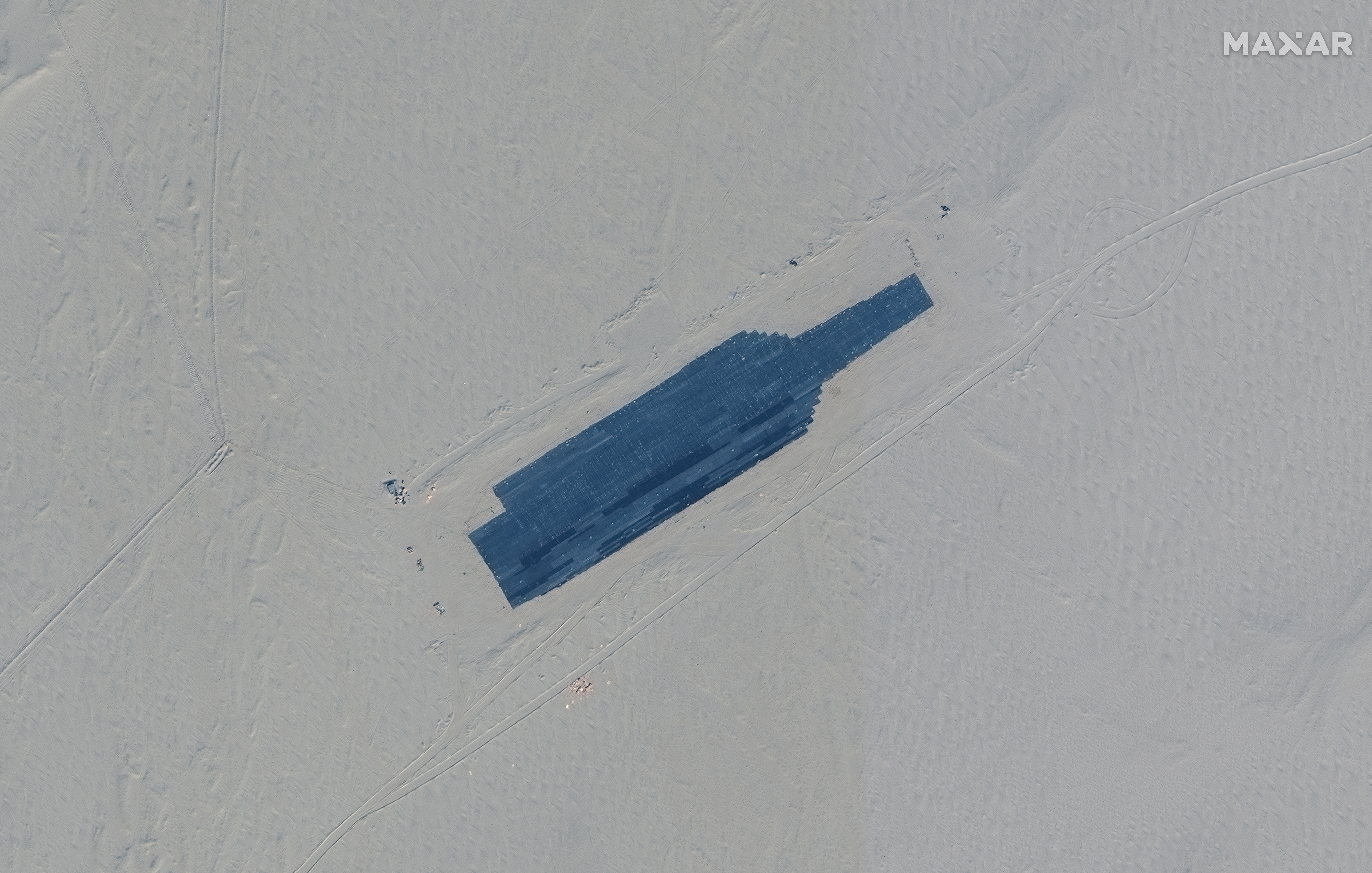 Maxar satellite image shows a carrier target in Ruoqiang, Xinjiang, China