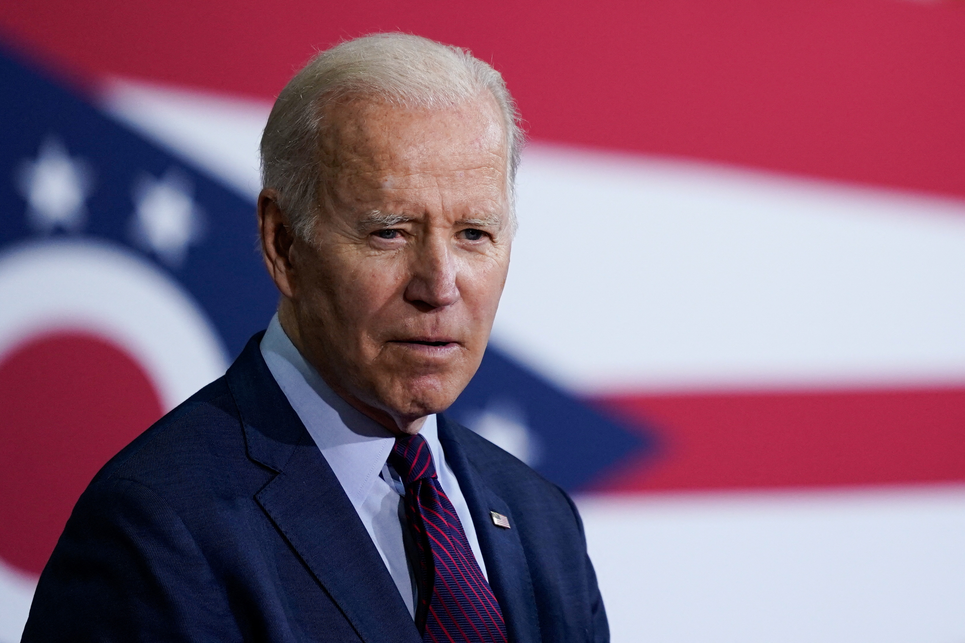 Biden, Trudeau discuss security assistance to Ukraine, White House says ...