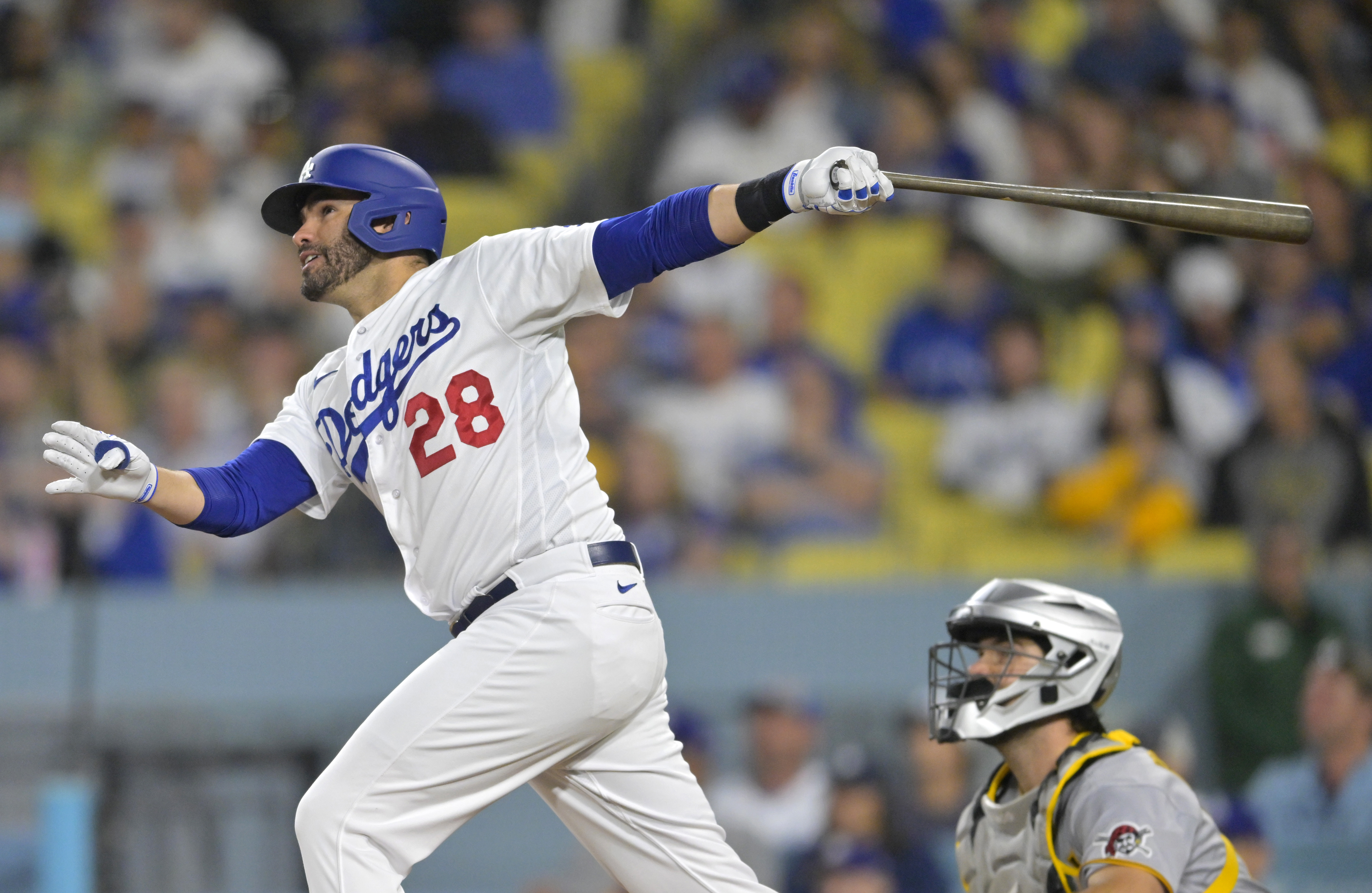 J.D. Martinez and David Peralta hit back-to-back homers as Dodgers hold on  to beat Pirates 6-4 – NBC Los Angeles