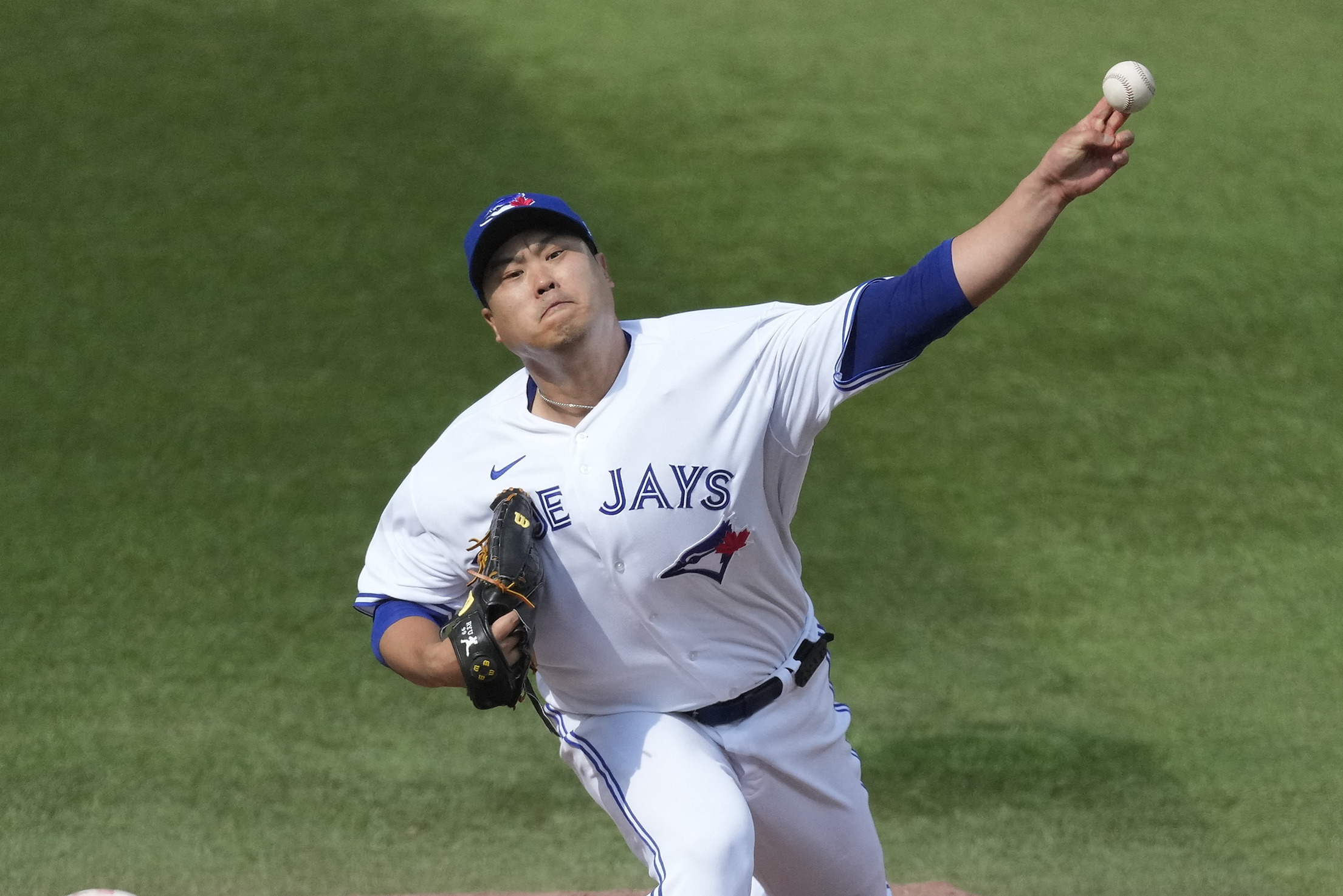 Matt Chapman's walk-off RBI helps Blue Jays reclaim Wild Card spot