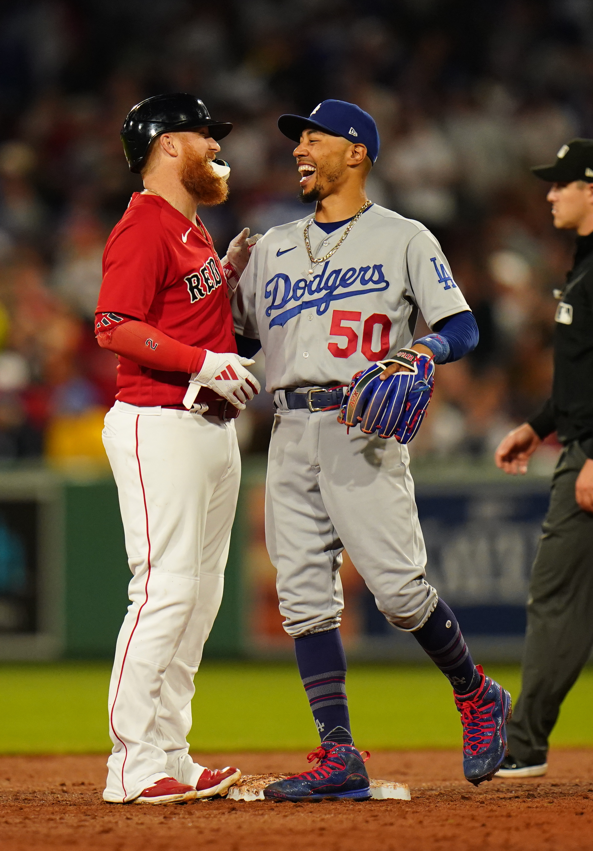 Mookie Betts introduced by Dodgers: 'Same game, just in a different uniform', Red Sox