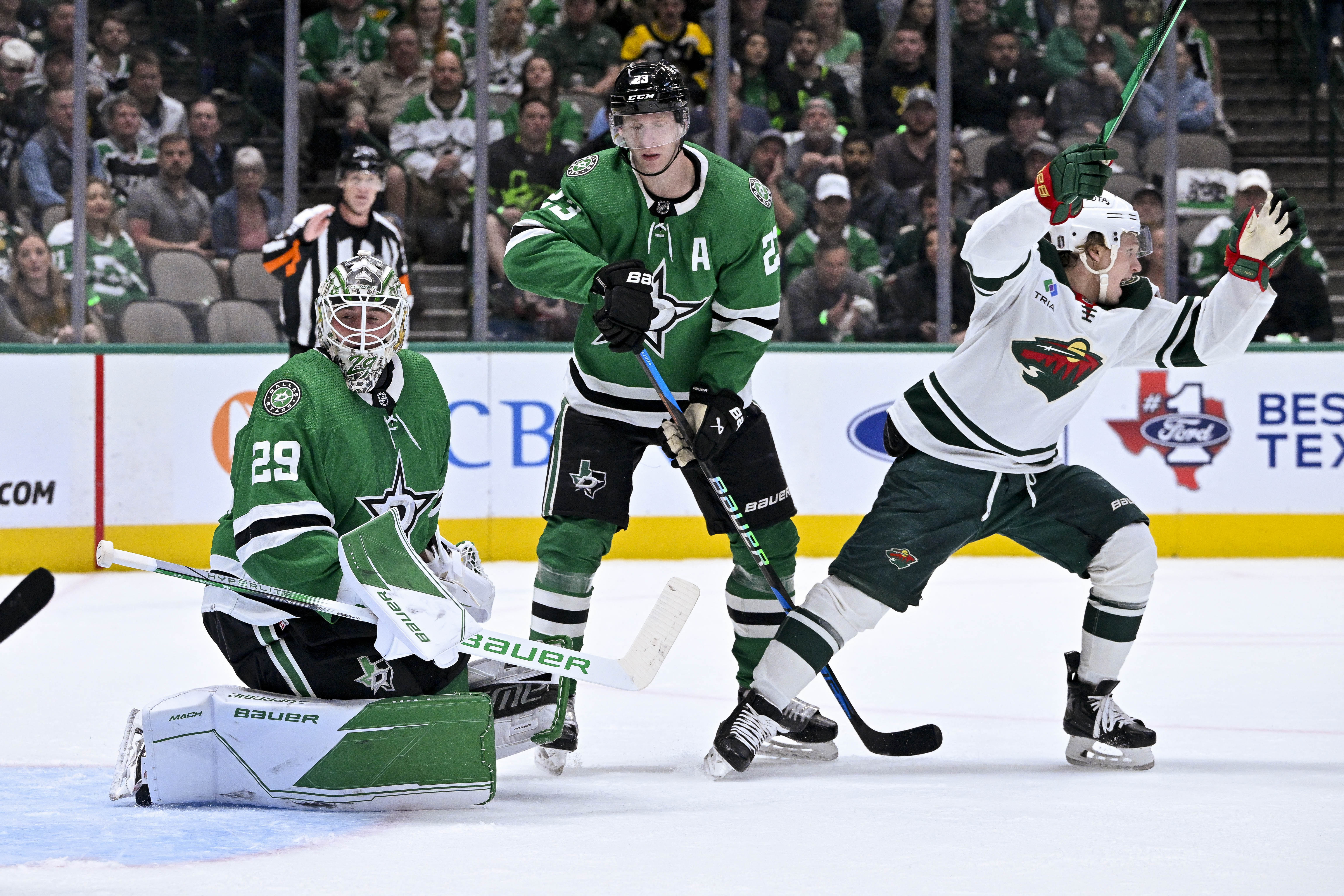 Ryan Hartman pushes Wild past Stars in 2nd OT - The Rink Live