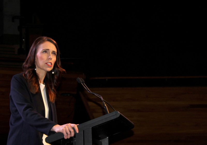 La Première ministre Jacinda Ardern s'adresse à ses partisans lors d'un événement du parti travailliste à Wellington, en Nouvelle-Zélande, le 11 octobre 2020. REUTERS/Pravin Menon/File Photo