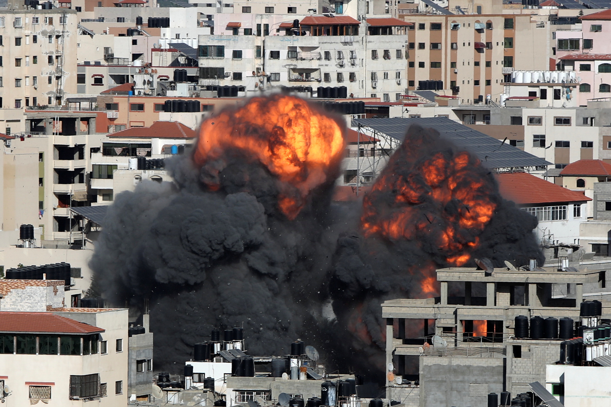 Israeli-Palestinian violence flares up