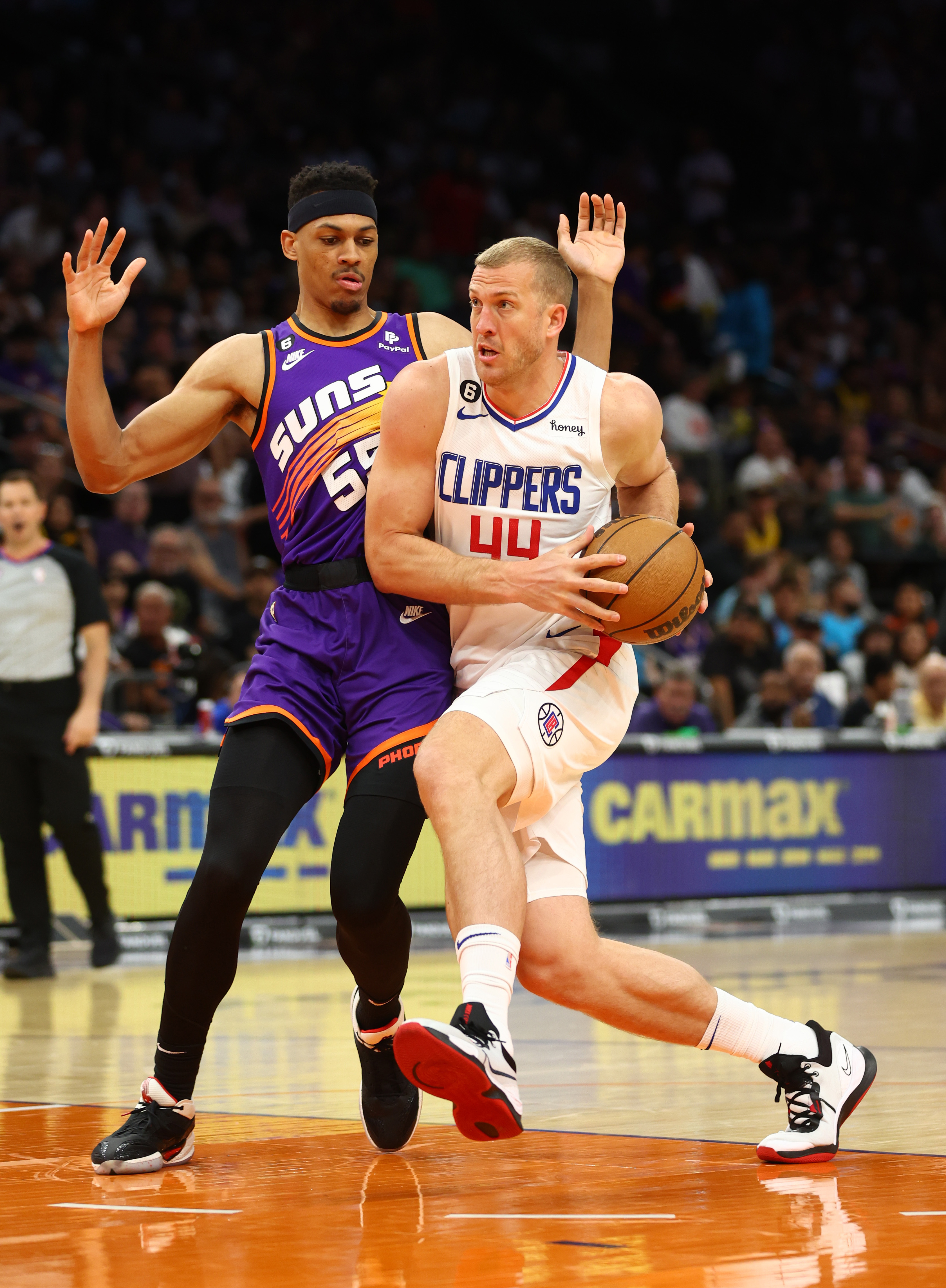 NBA: Clippers beat Suns, secure West's No. 5 seed