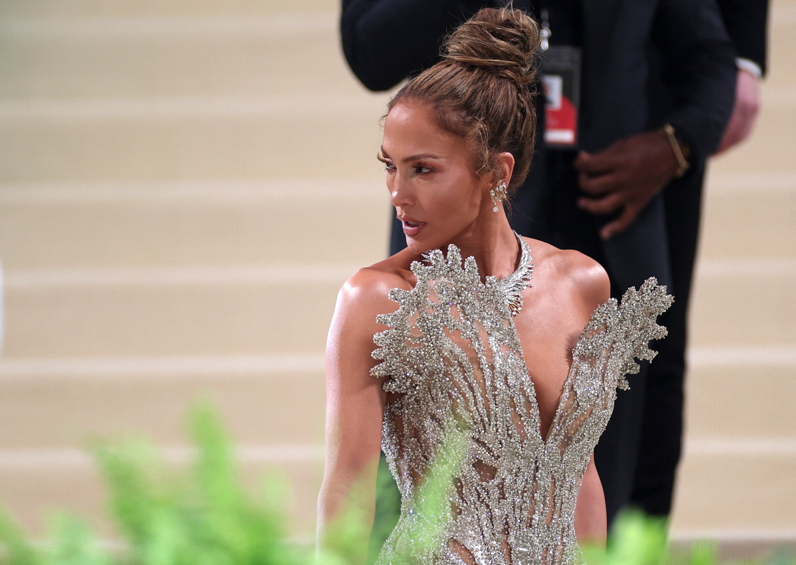 Grape-accented Zendaya leads garden-themed looks at Met Gala | Reuters