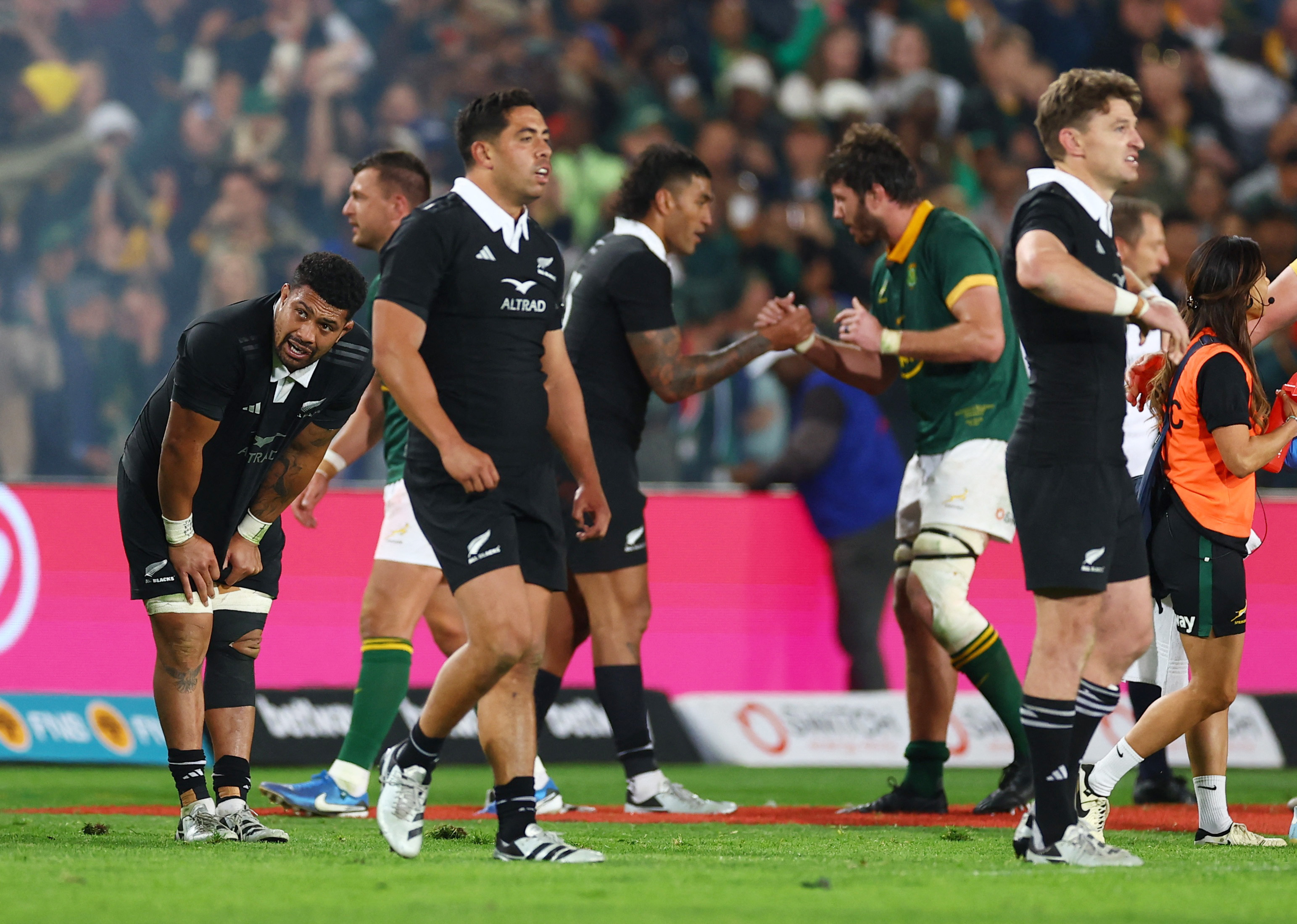 Springboks keep cool heads to wrestle victory over All Blacks
