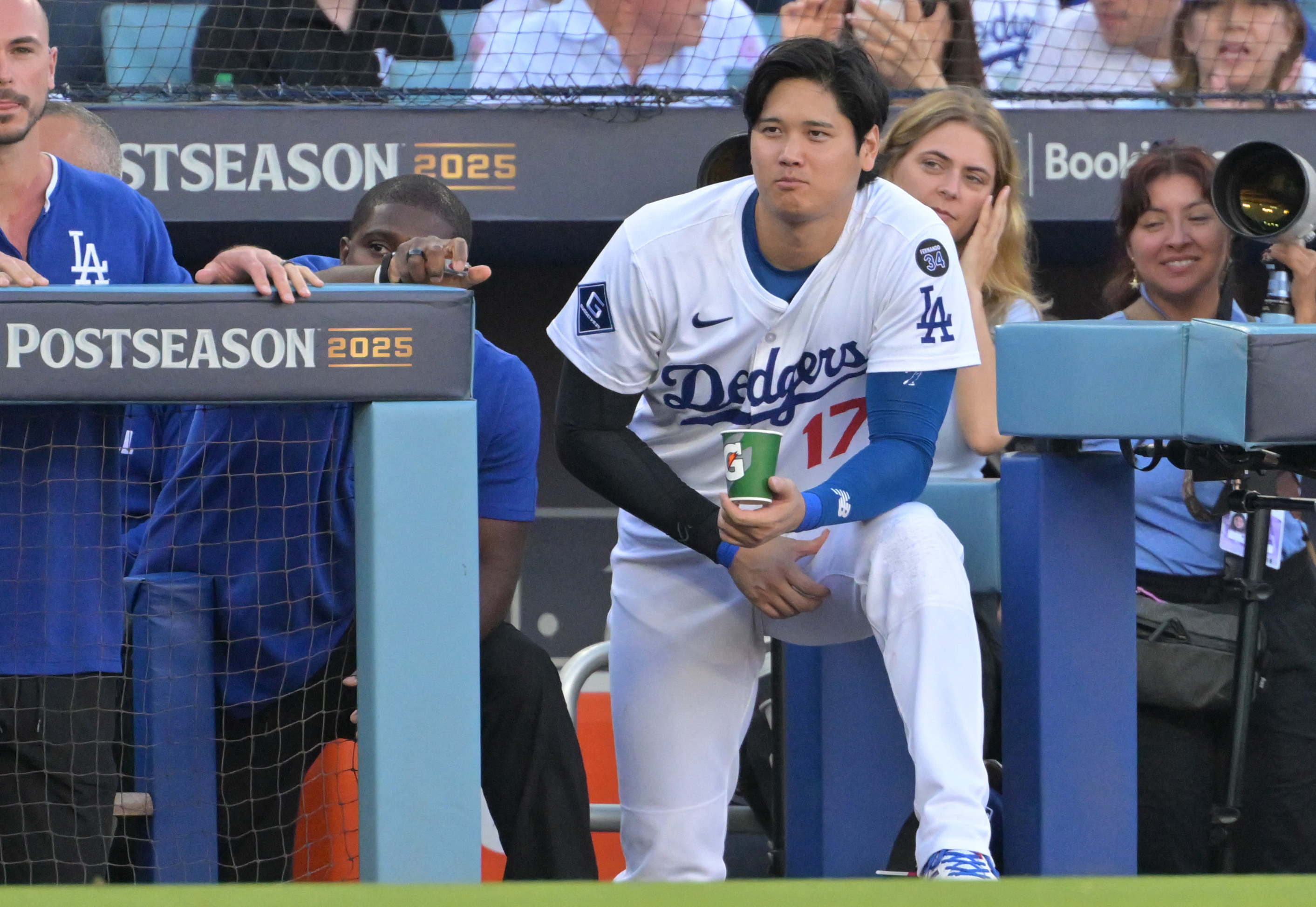 千*ん様 岩手日報 2025年10月19日付朝刊 MLB ナ・リーグ優勝：大谷翔 千*ん様 岩手日報 2025年10月19日付朝刊 MLB ナ・リーグ