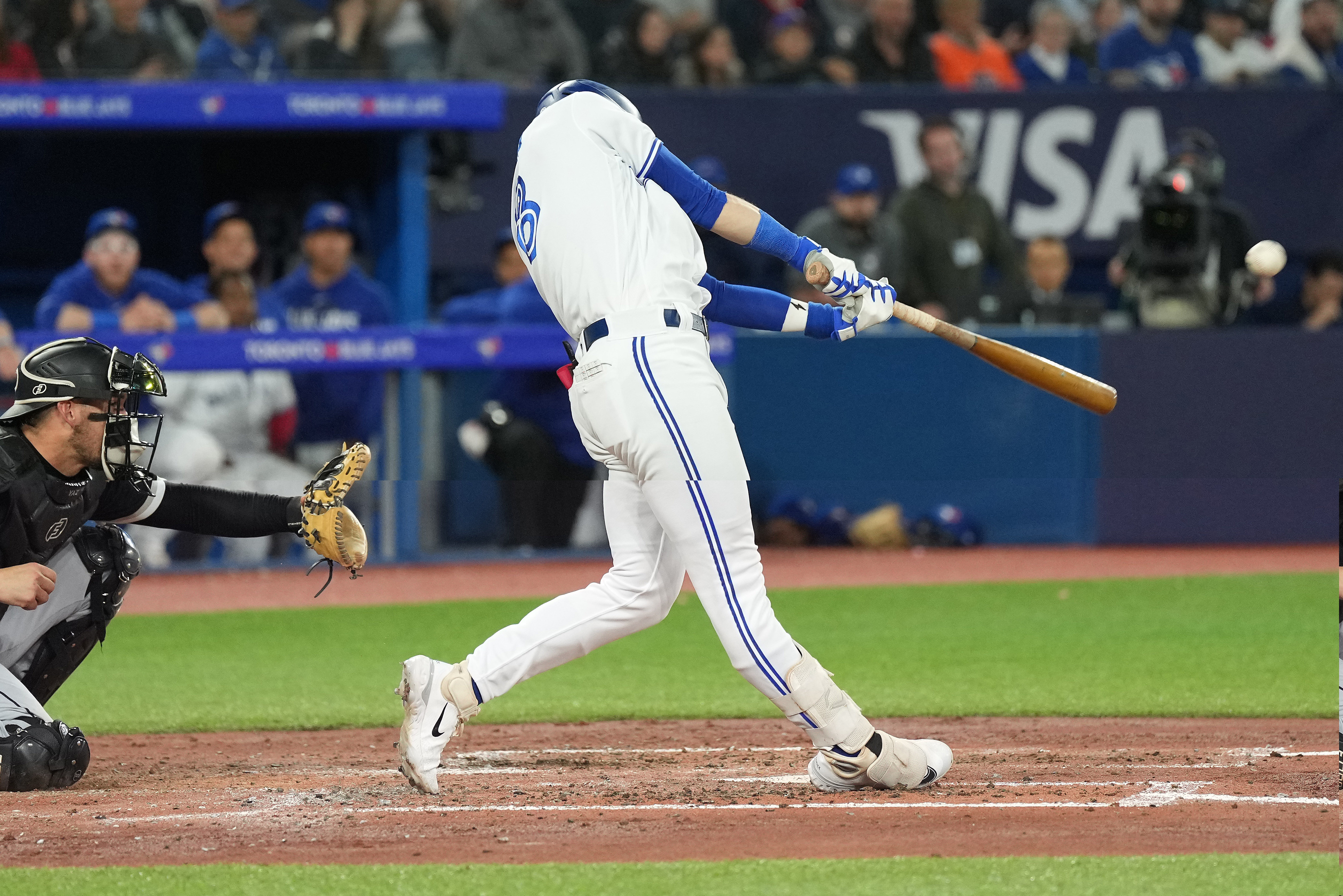 Cavan Biggio's blast carries Jays past White Sox