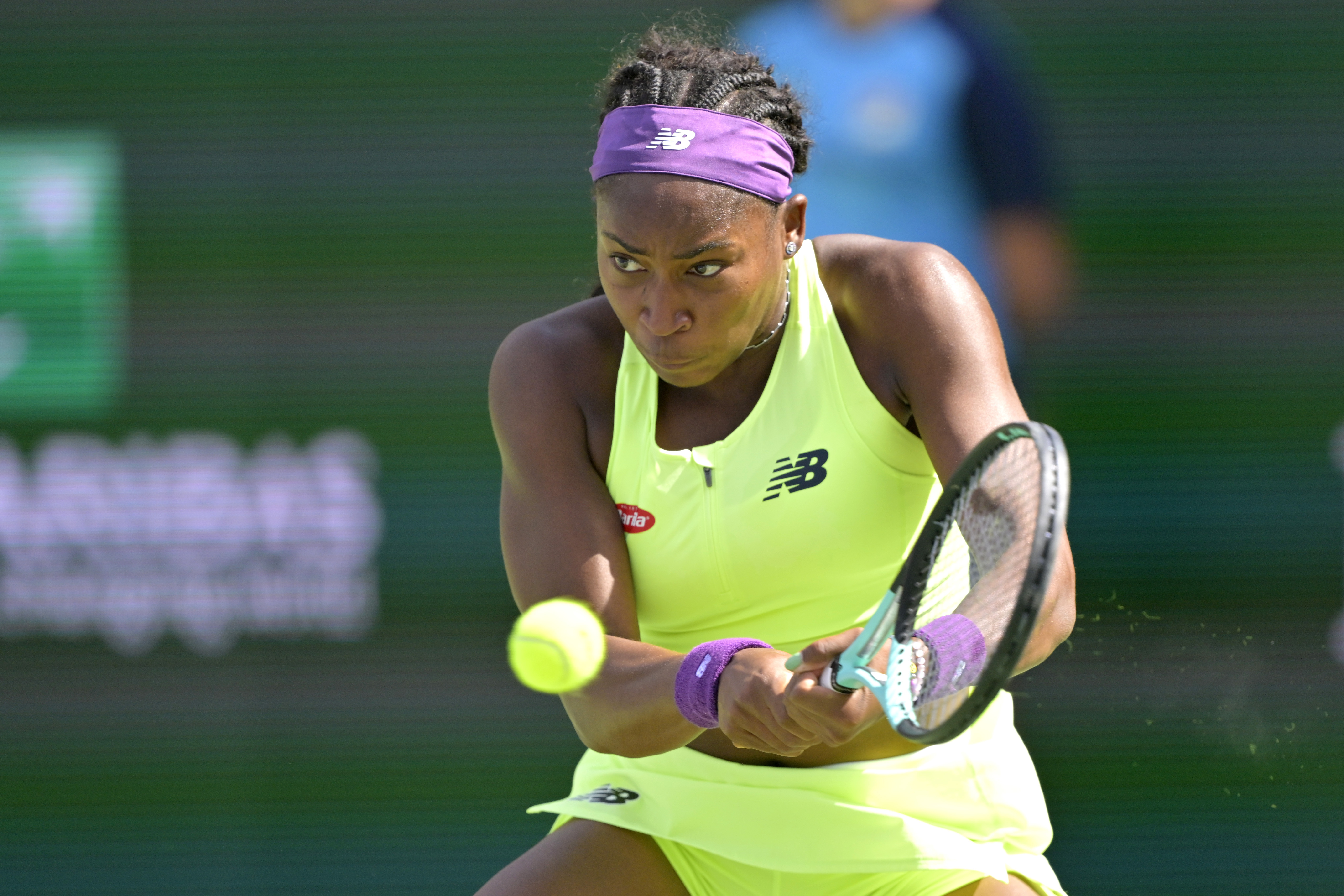 Error-prone Gauff, Swiatek into Indian Wells semis | Reuters