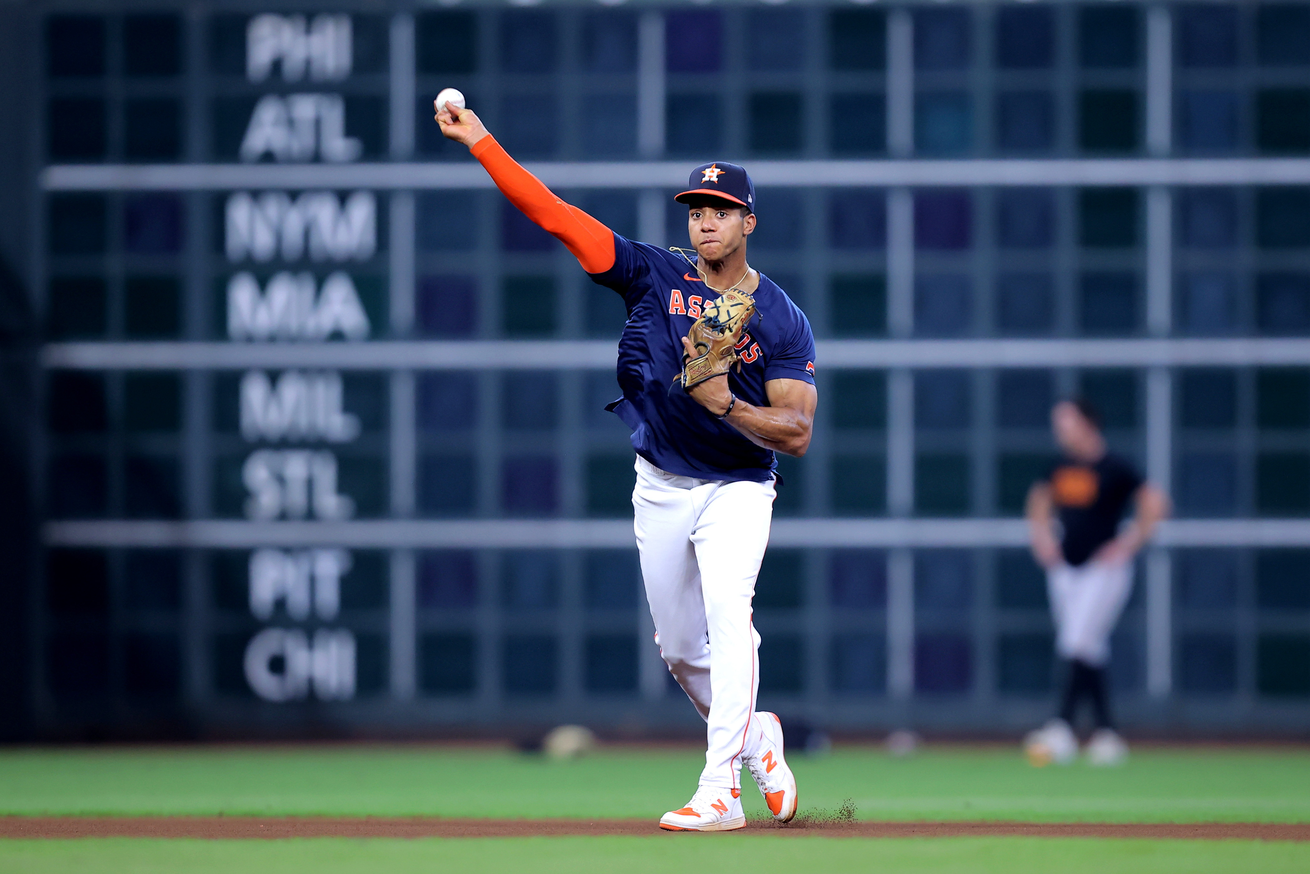 Astros walk off on Orioles in series finale