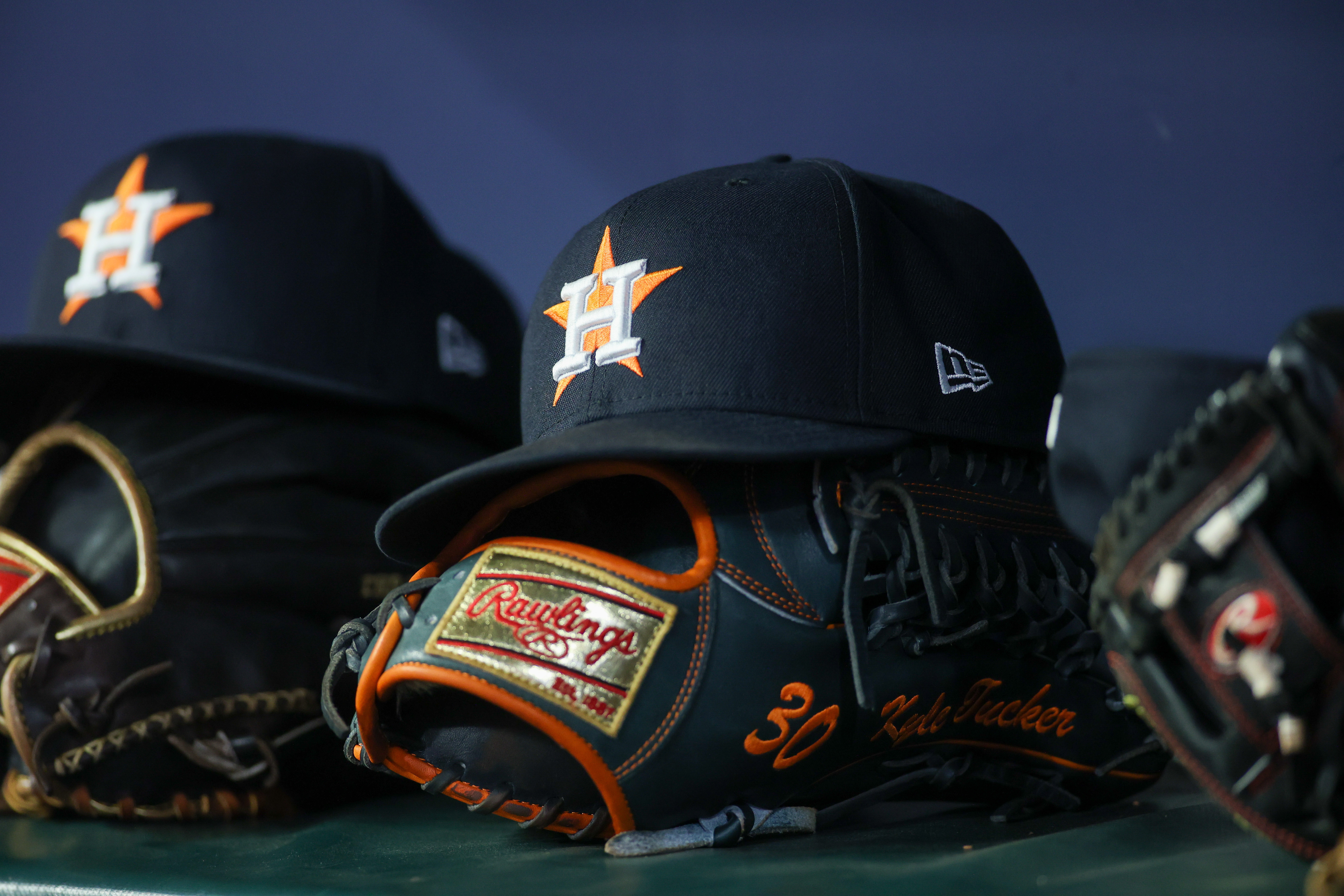 Yordan Alvarez's HR caps Astros' comeback win over Braves