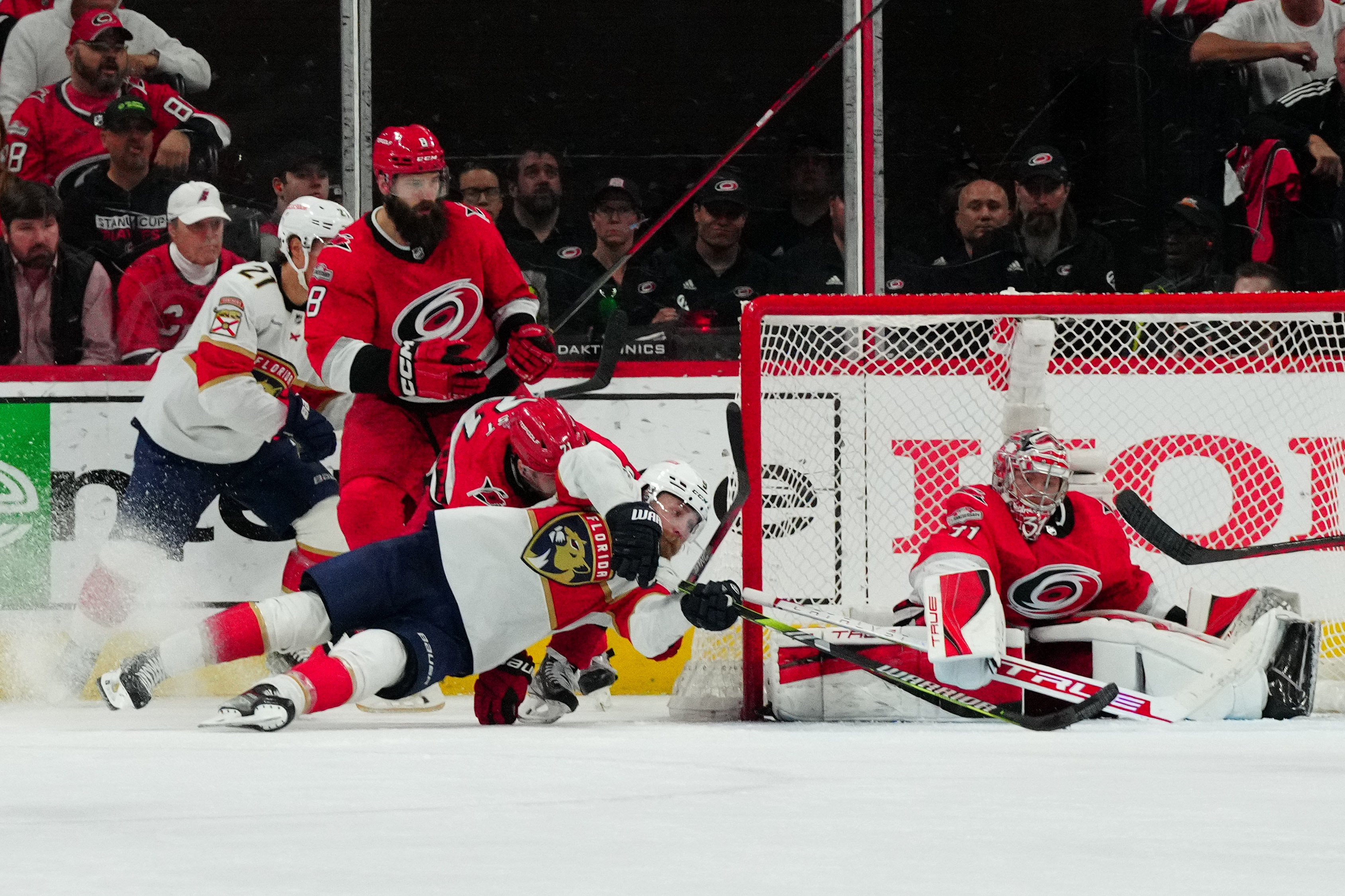 Carolina Hurricanes - Florida Panthers - May 18, 2023