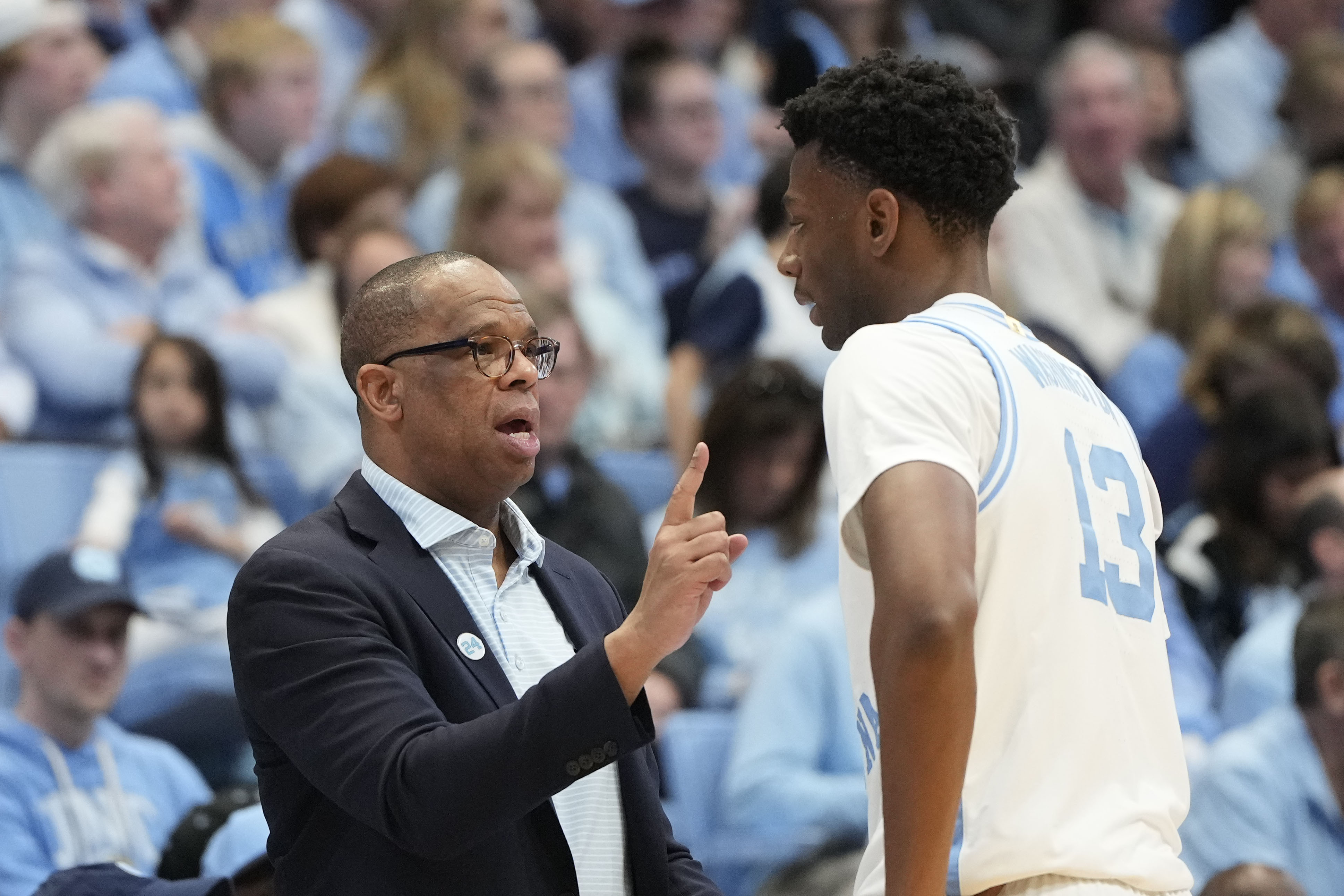 No. 7 North Carolina crushes Syracuse | Reuters