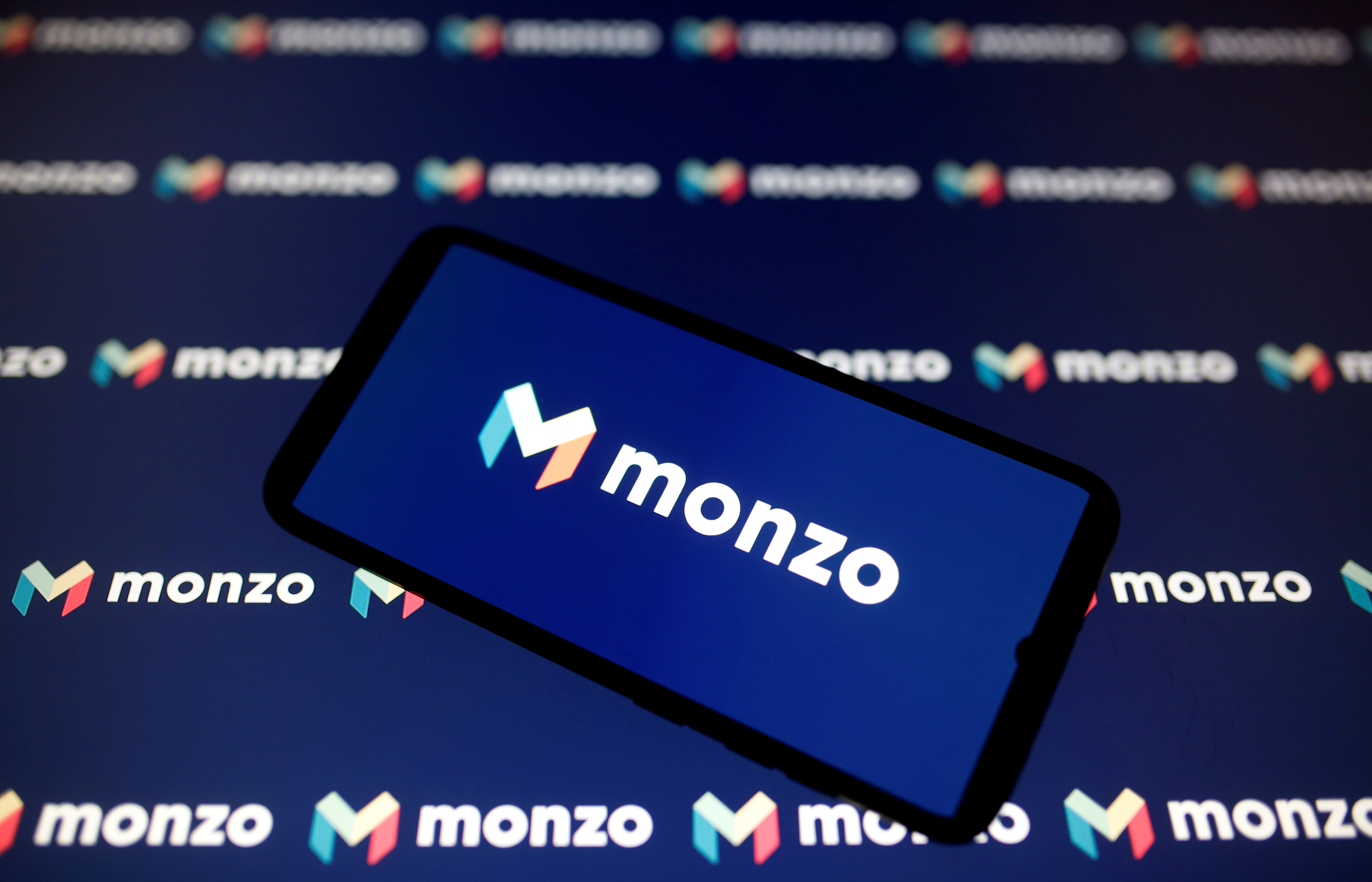 Monzo abandons U.S. banking licence bid | Reuters