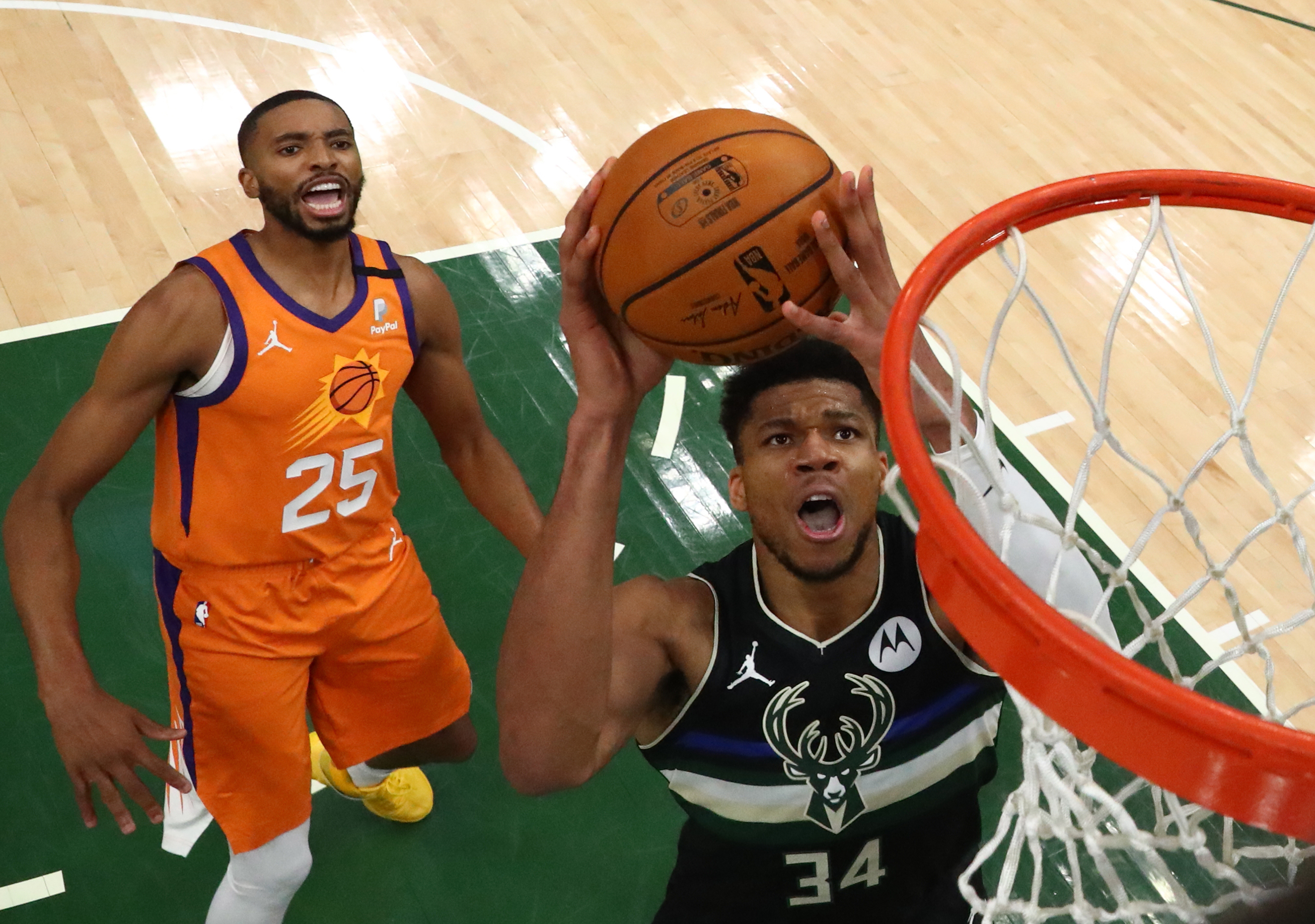 All About Giannis Antetokounmpo's Siblings, Including His NBA All