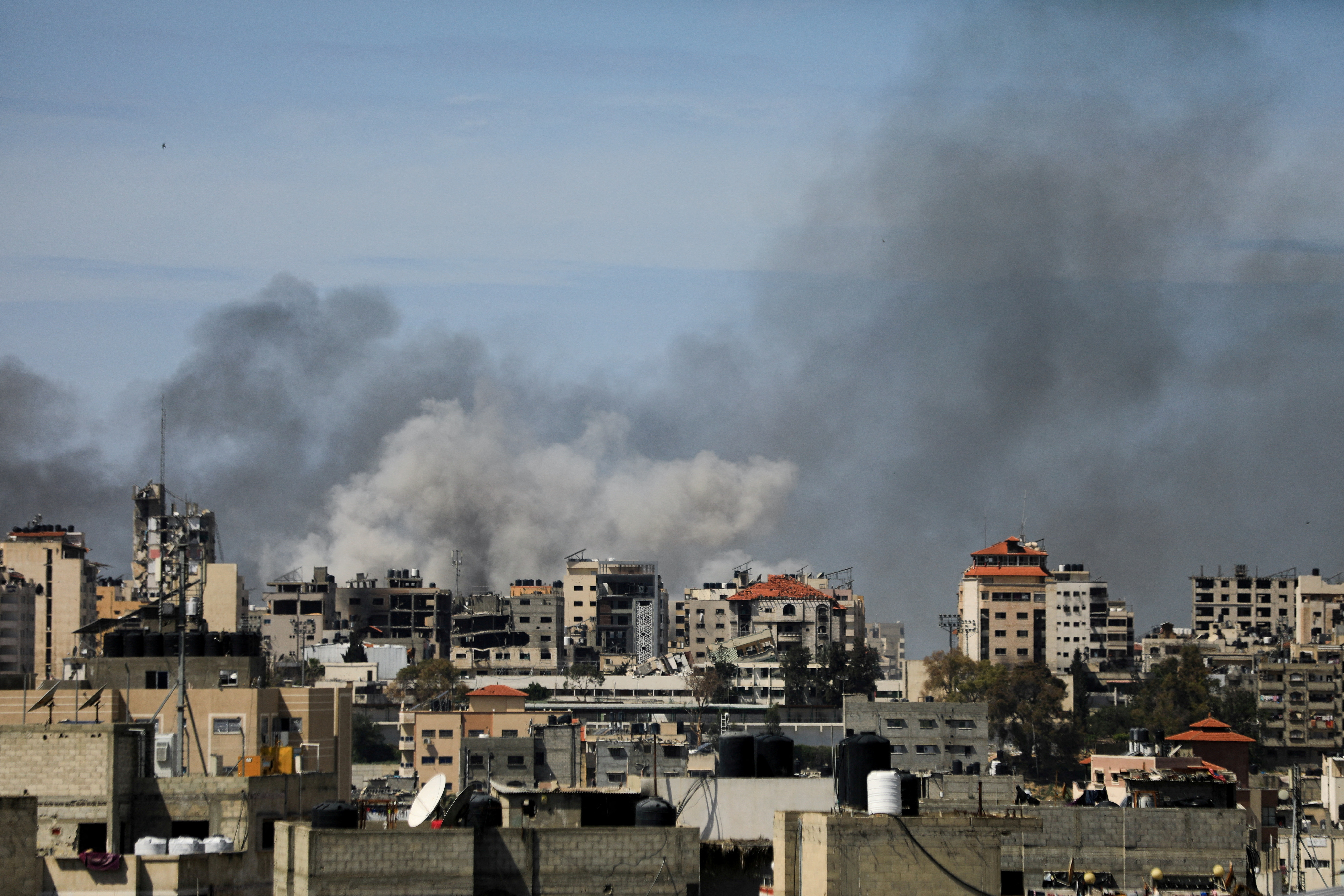 Israeli raid at Al Shifa hospital and the area around it, in Gaza City