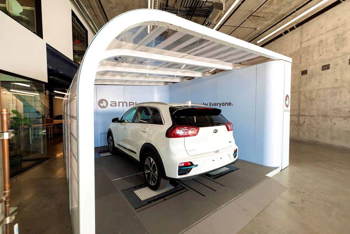 Startup touts battery swapping to juice electric vehicle demand