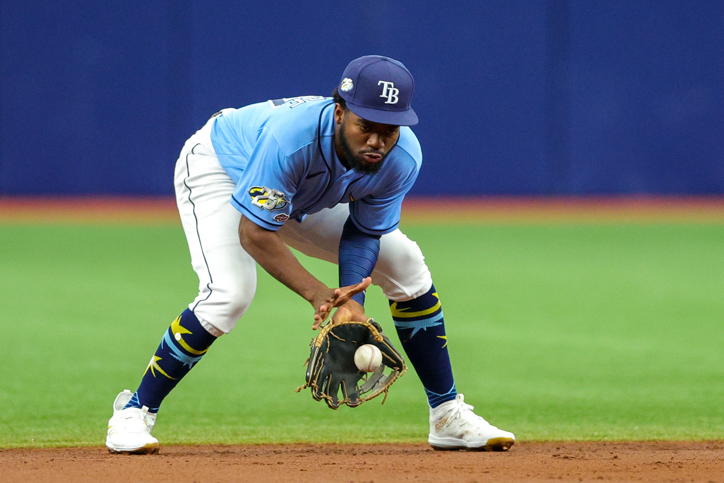 Guardians shell Zach Eflin, Rays to avoid sweep | Reuters