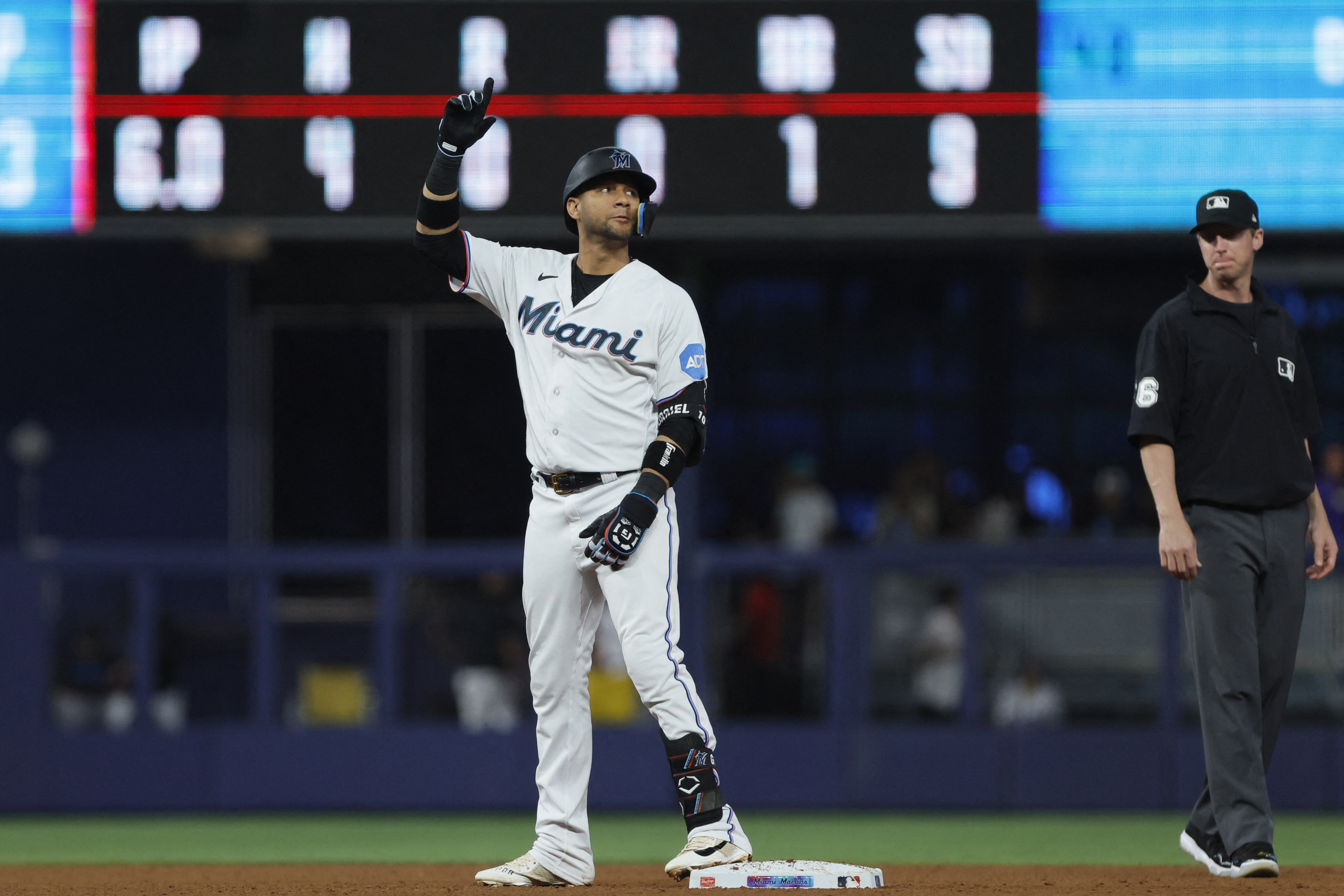 Eury Perez, Marlins blank slumping Pirates