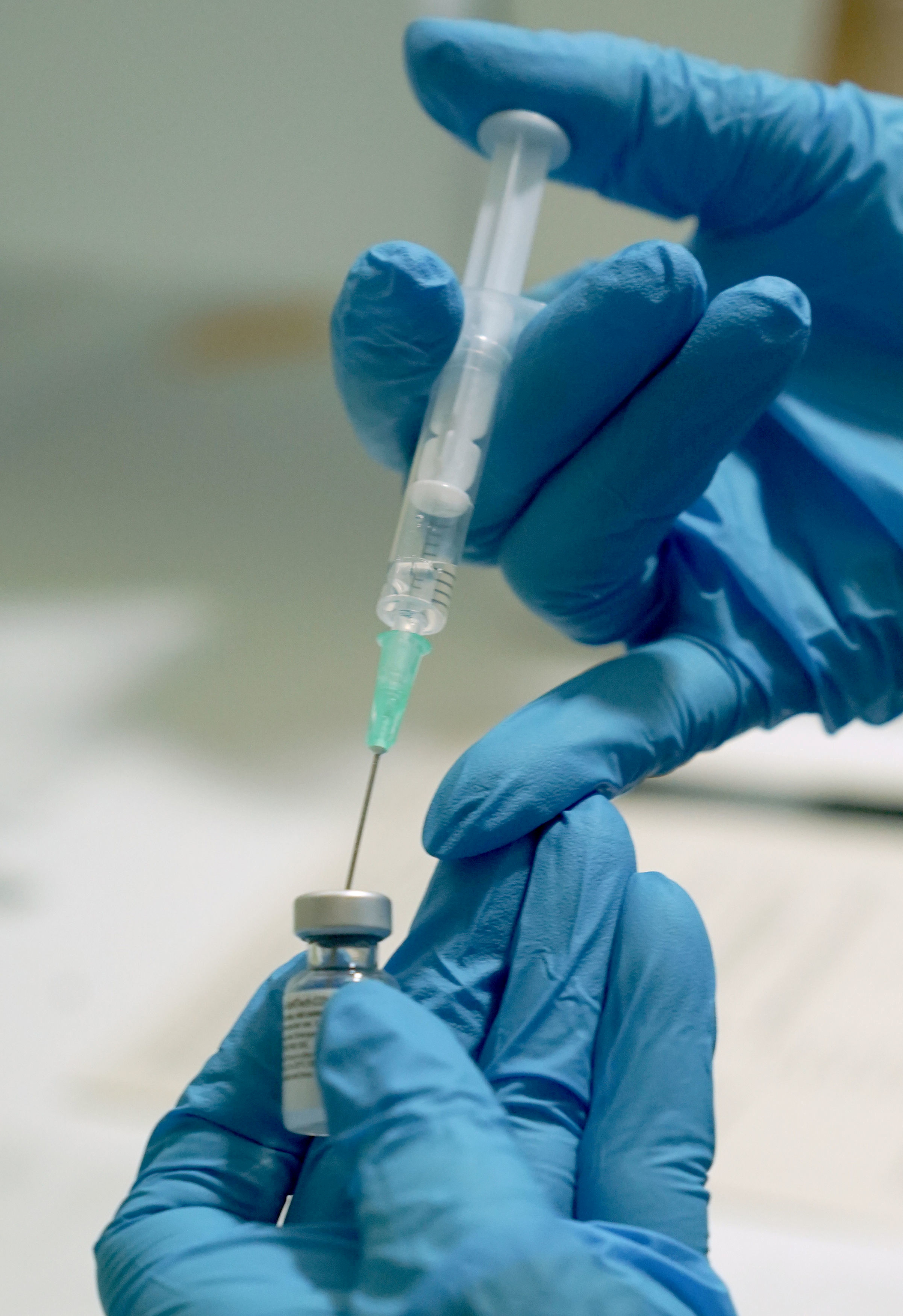 Analysis “Russian roulette” in Europe as needle shortages hamper ...