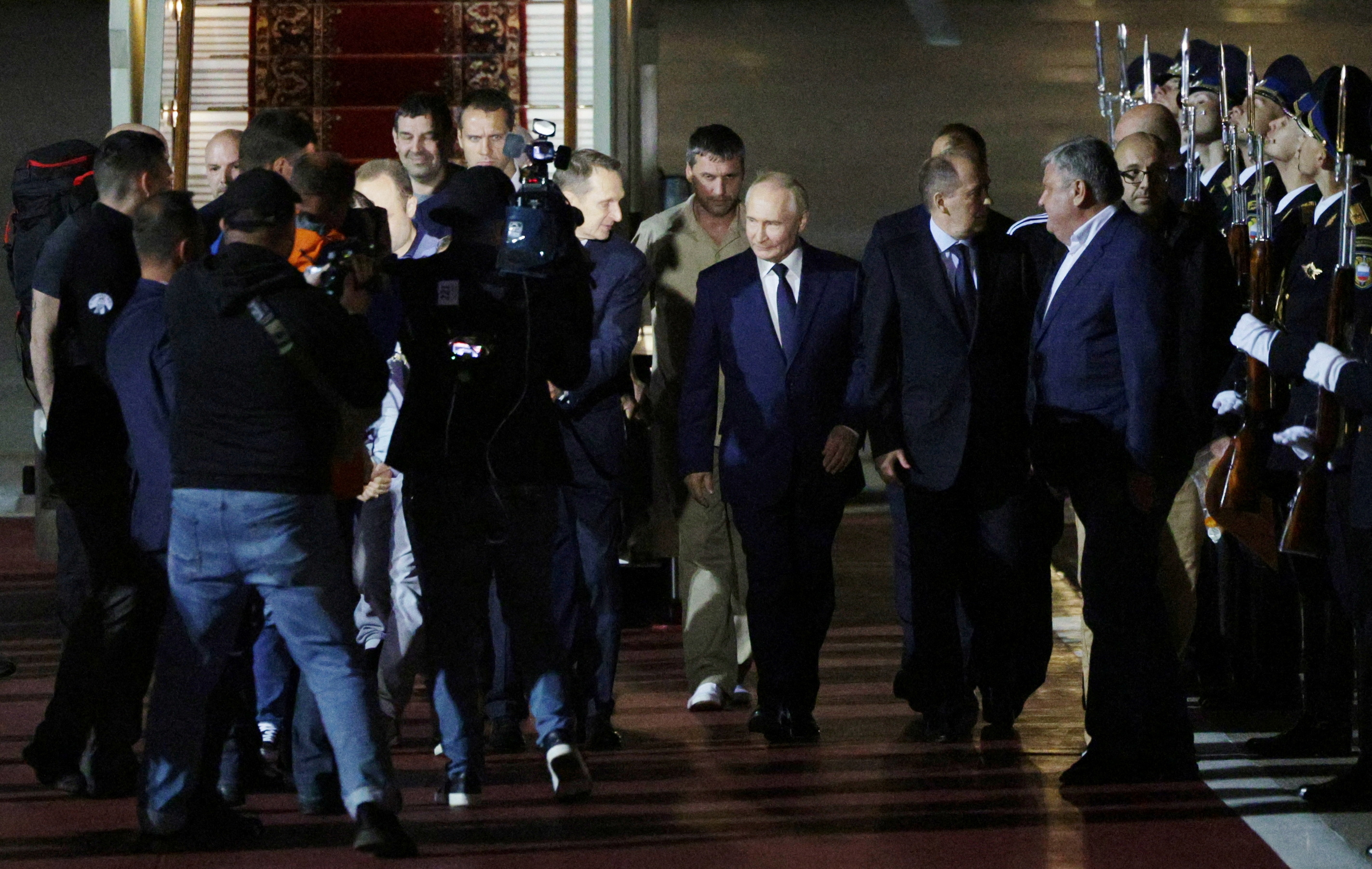 Putin Welcomes Russians Freed In Prisoner Swap As Heroes Loyal To The