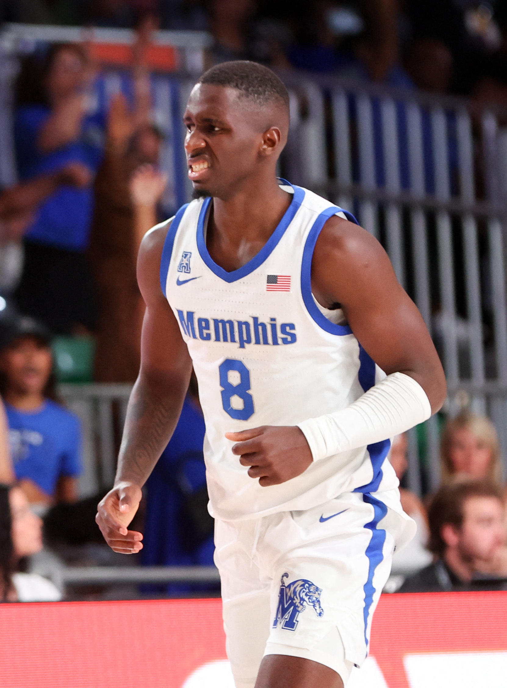 David Jones' career night lifts Memphis over No. 20 Arkansas