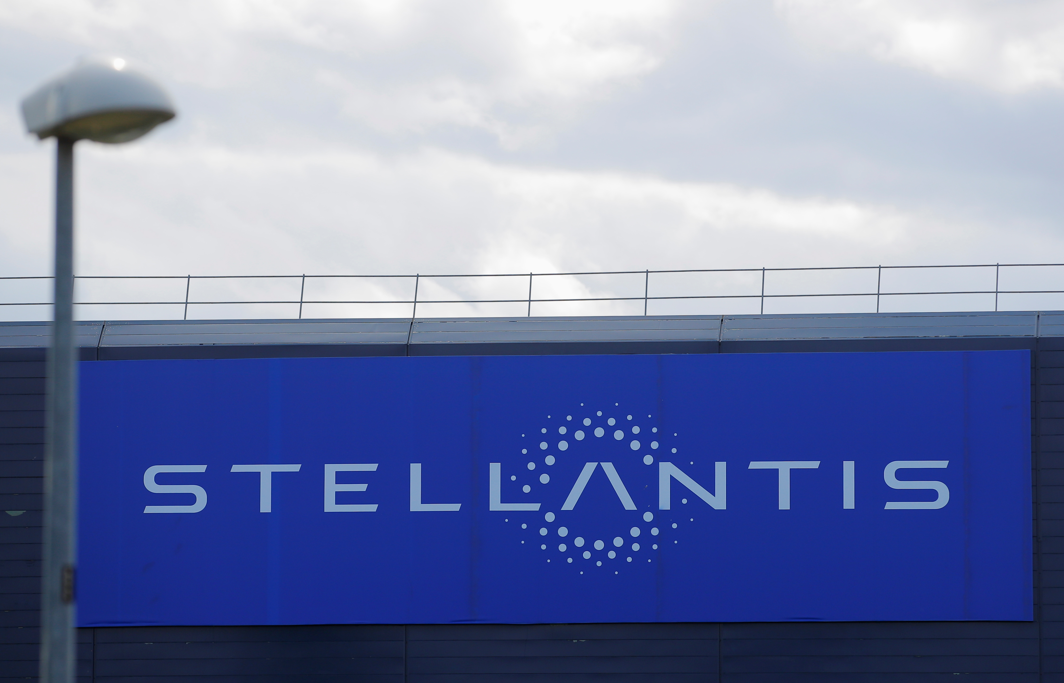 The logo of Stellantis is seen on a company's building in Velizy-Villacoublay near Paris, France, May 5, 2021. REUTERS/Gonzalo Fuentes