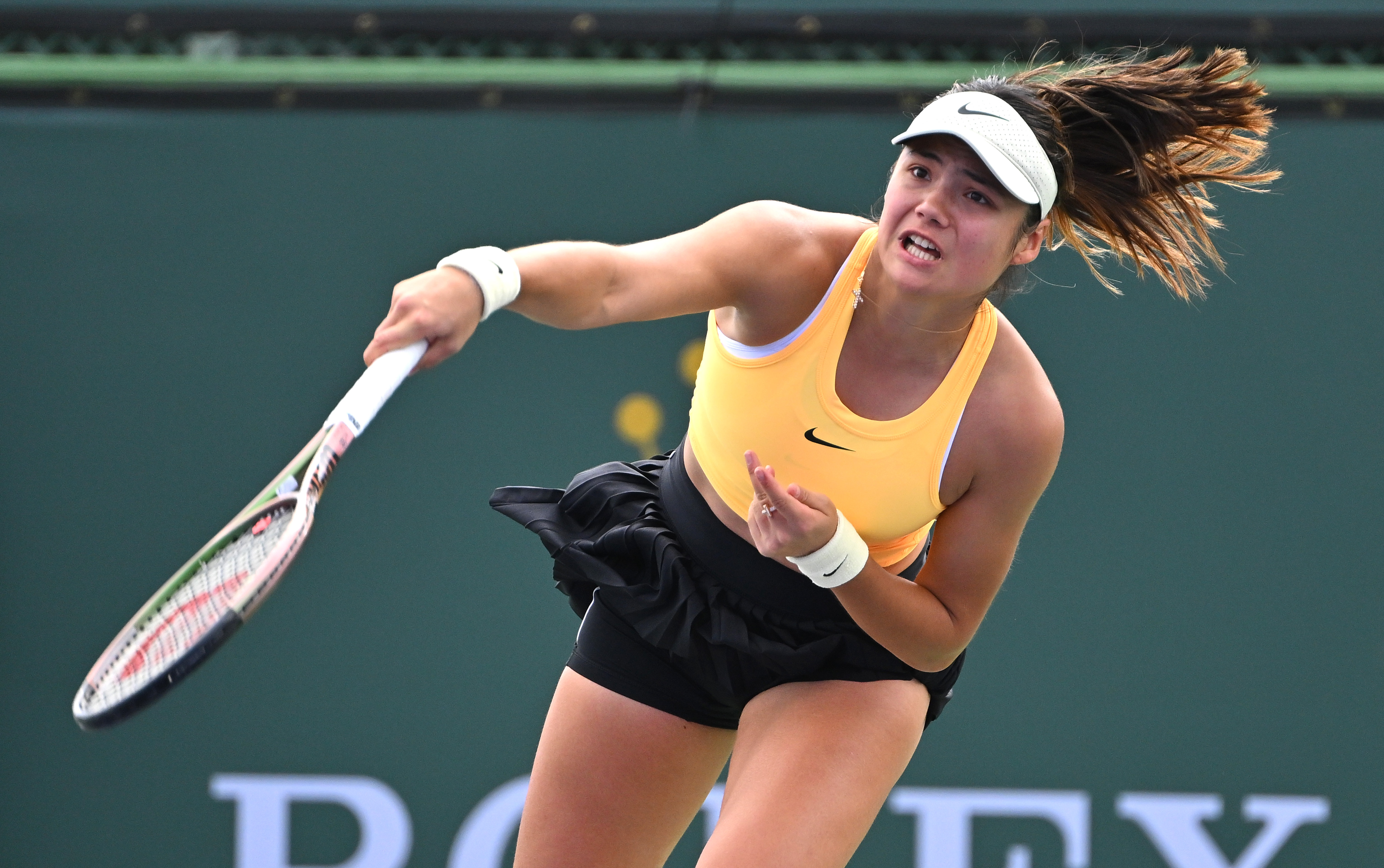 Taylor Fritz survives five set points and wins a 20-minute